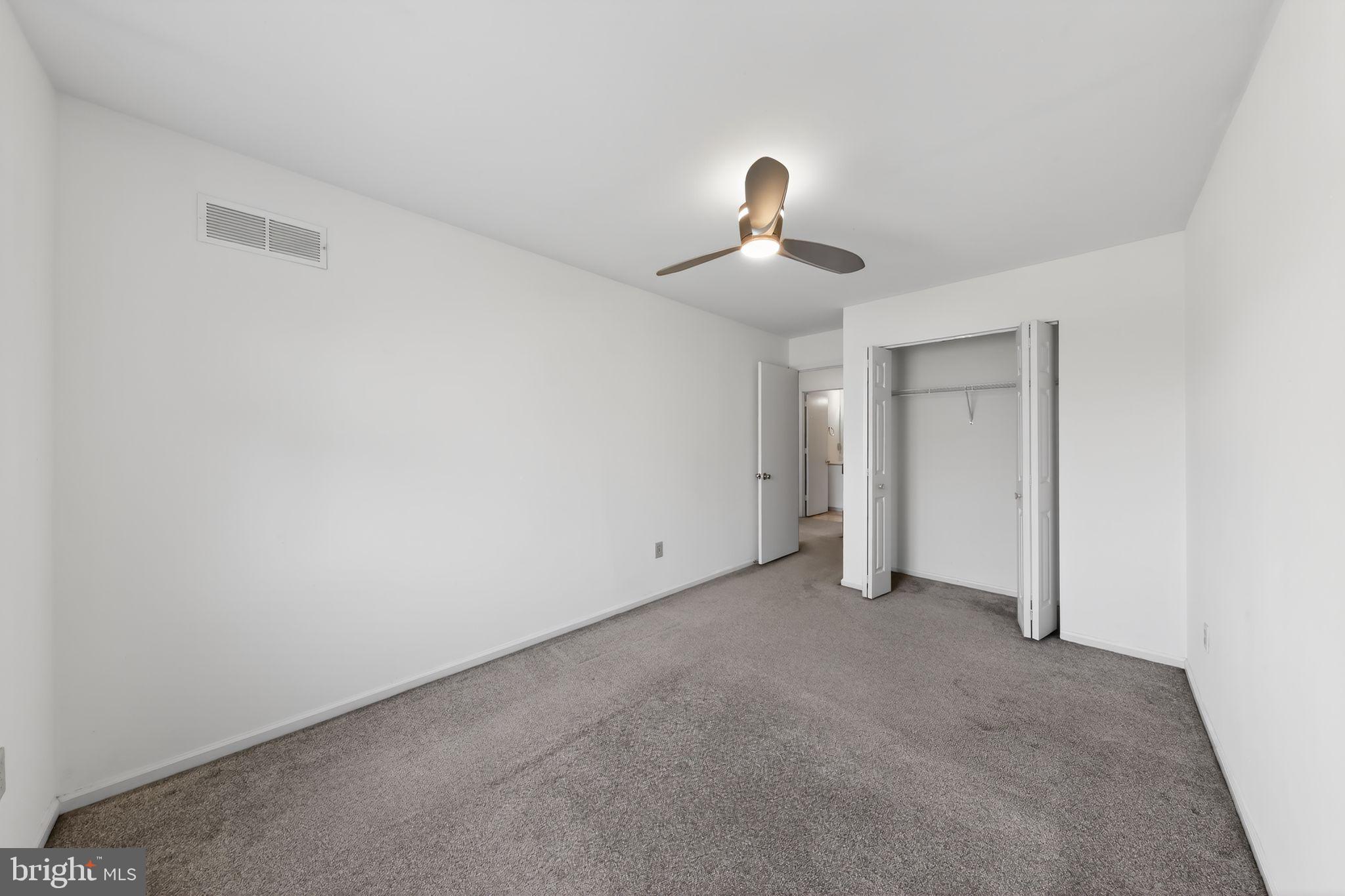 ASPEN WOODS - Residential