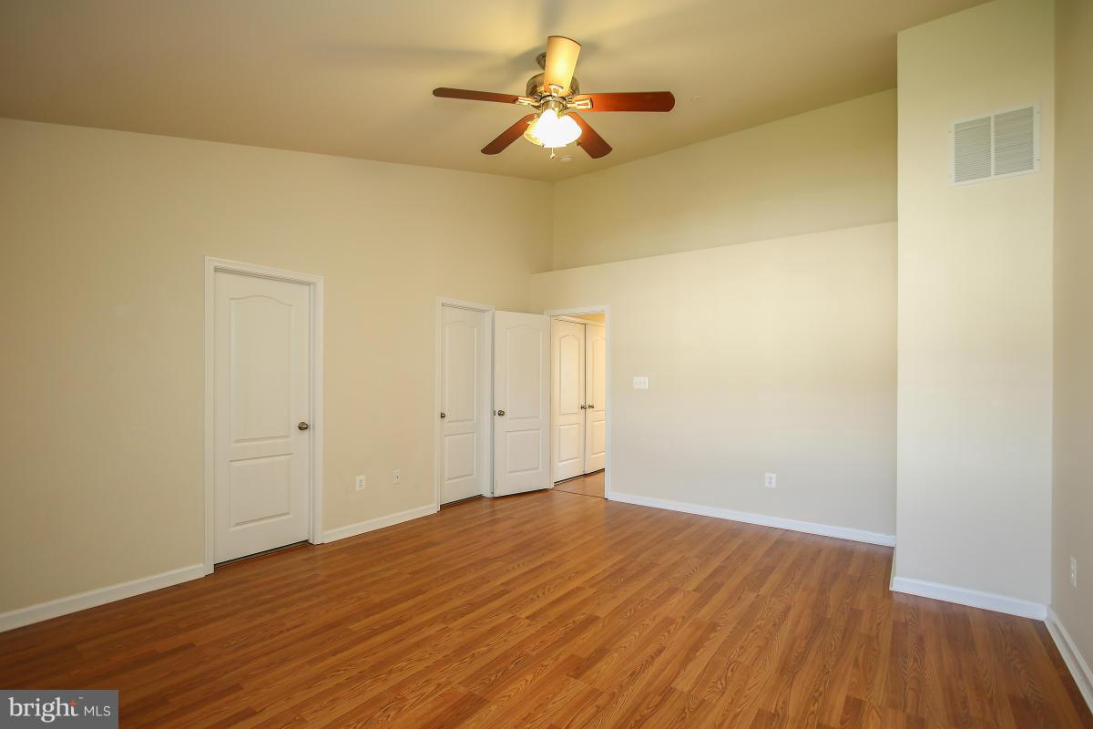 TANYARD SPRINGS - Residential