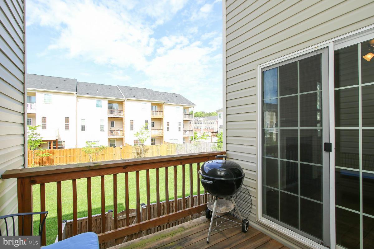 TANYARD SPRINGS - Residential