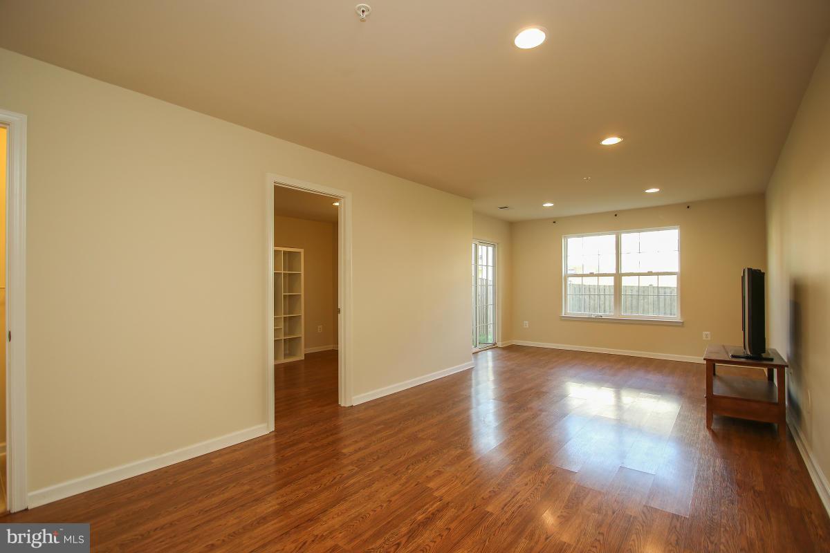 TANYARD SPRINGS - Residential