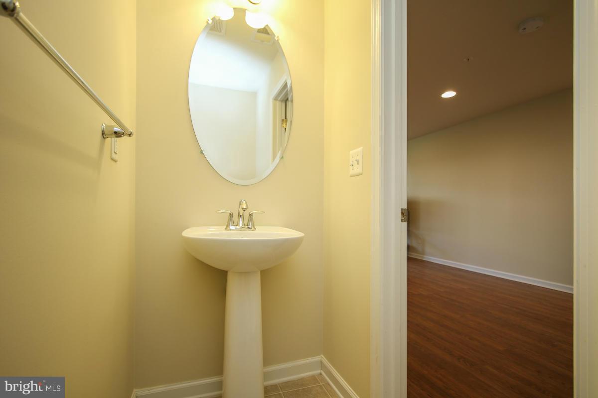 TANYARD SPRINGS - Residential