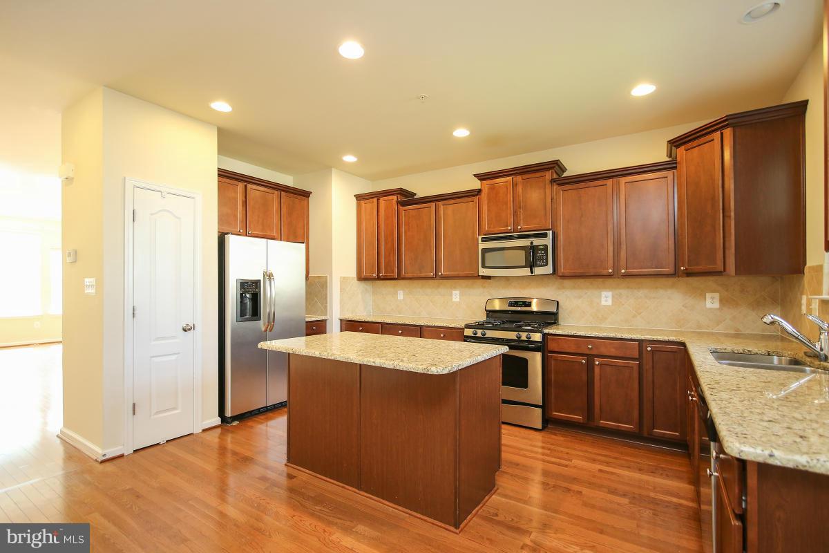 TANYARD SPRINGS - Residential