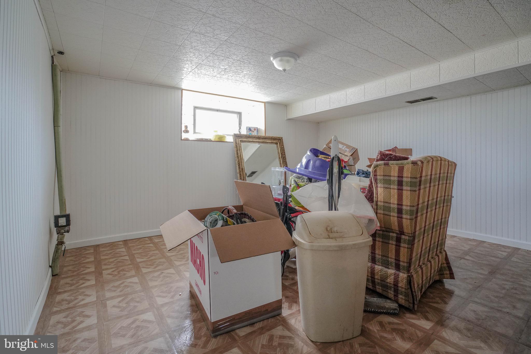 FOX CHASE - Residential