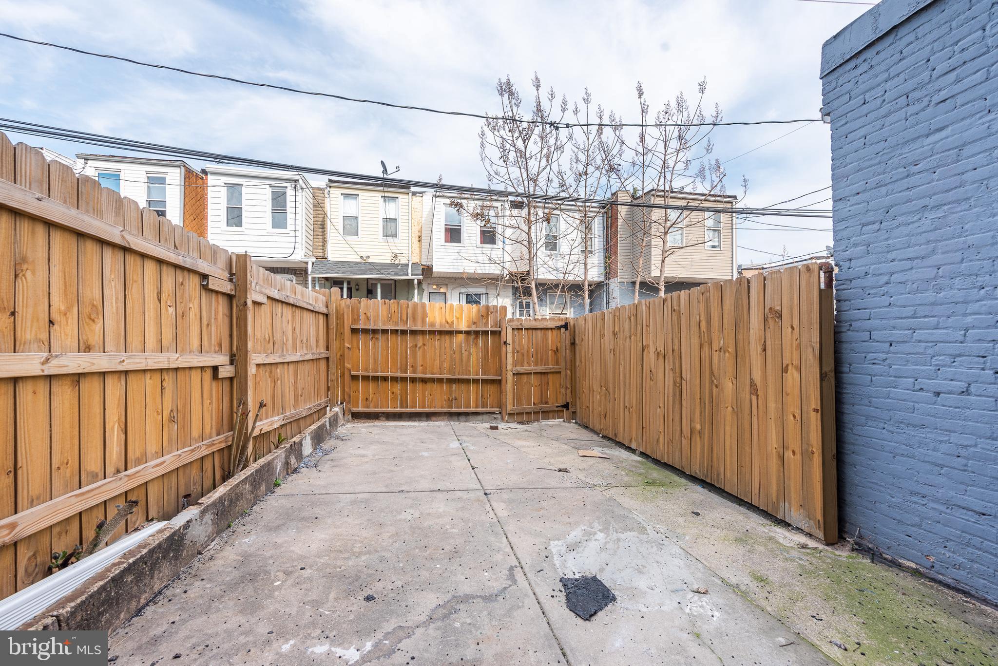 MILTON-MONTFORD - Residential