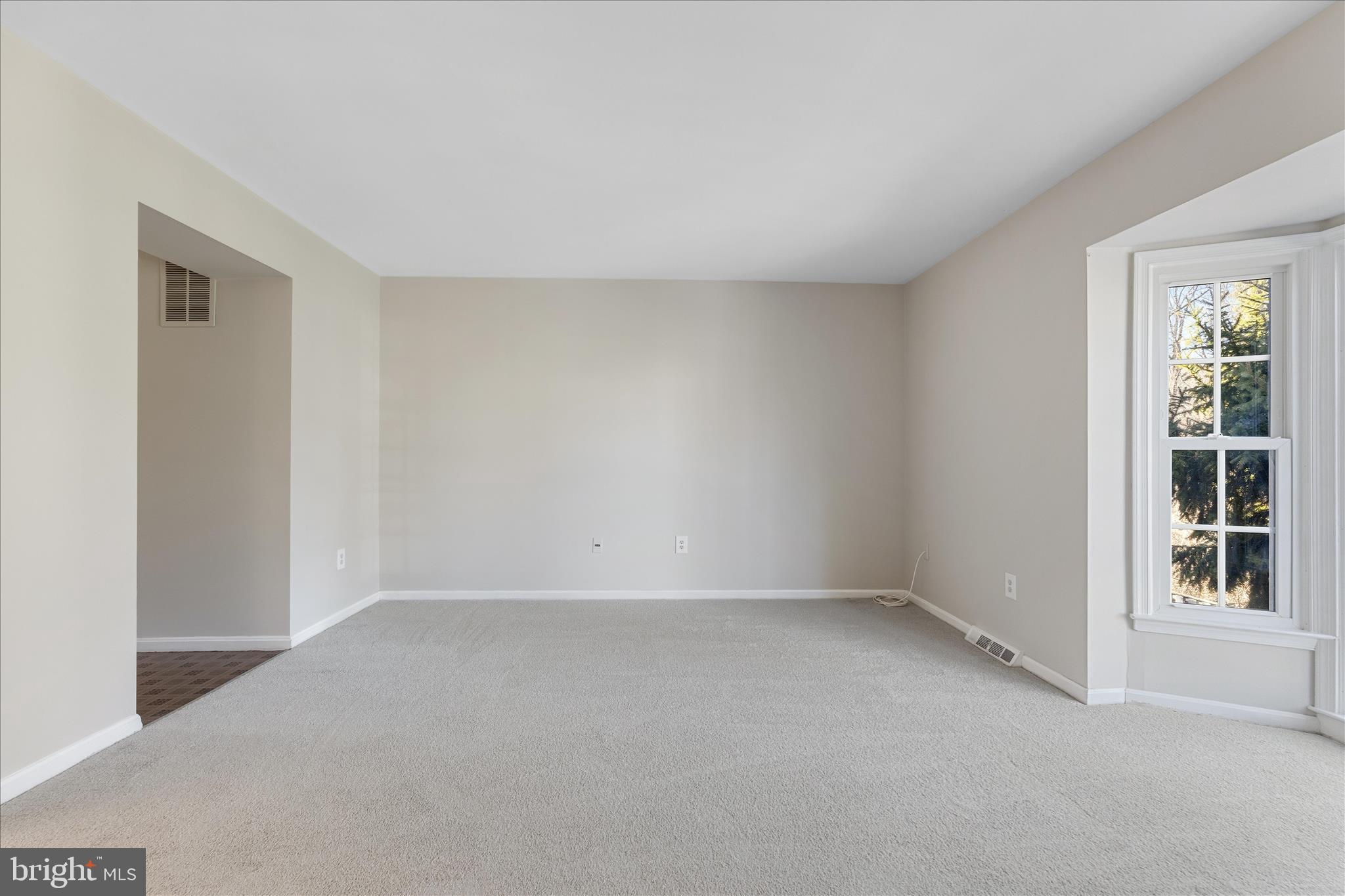 BAY HILLS TANGLEWOOD - Residential