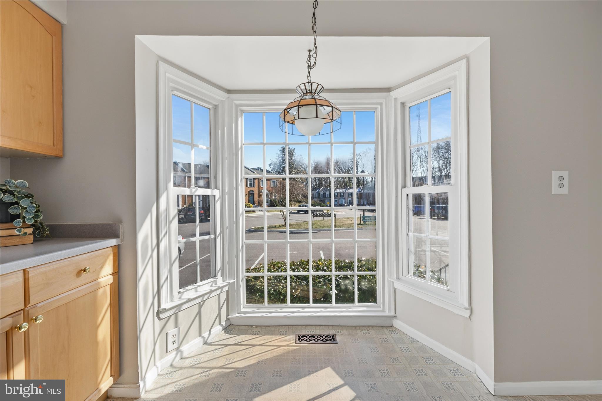 BAY HILLS TANGLEWOOD - Residential