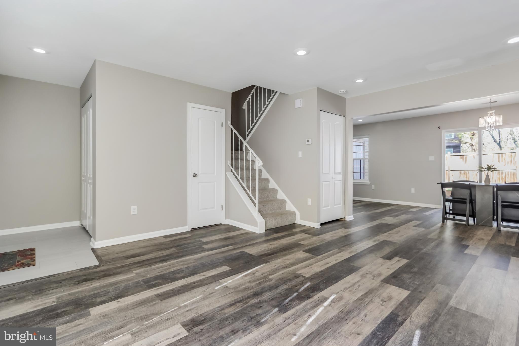 FORESTVILLE PARK - Residential