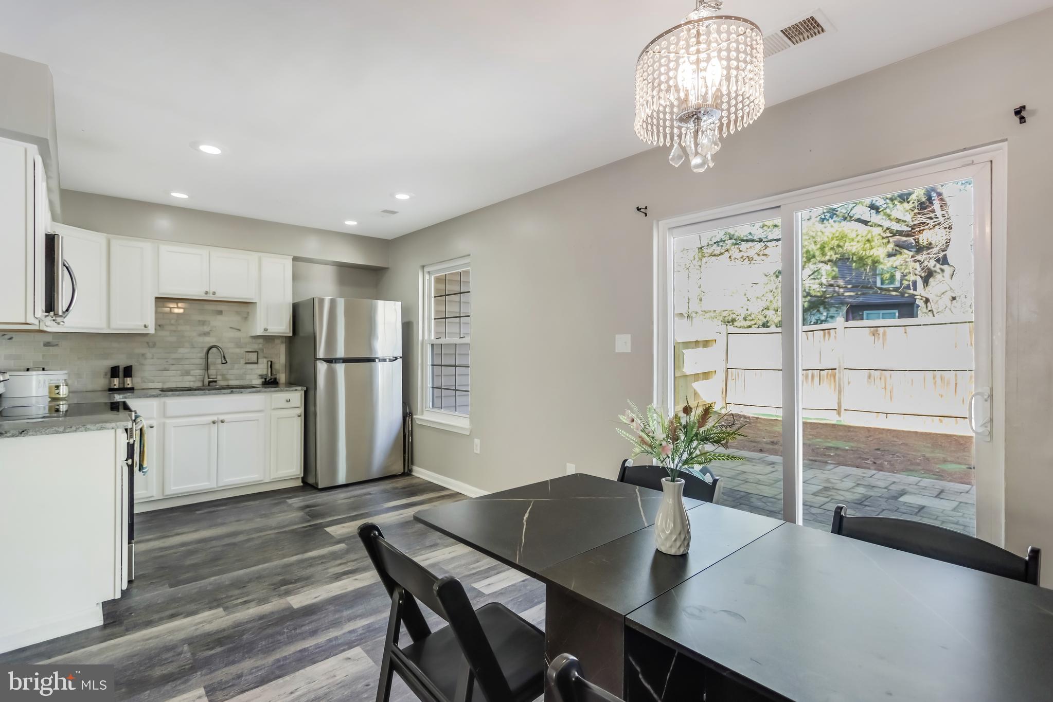 FORESTVILLE PARK - Residential