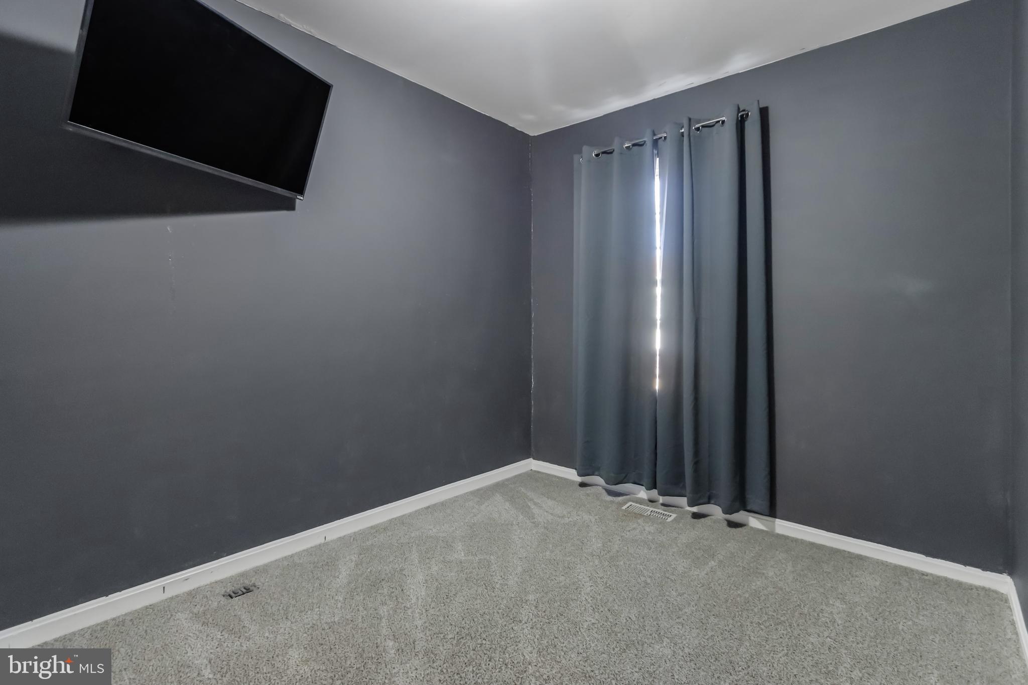 FORESTVILLE PARK - Residential