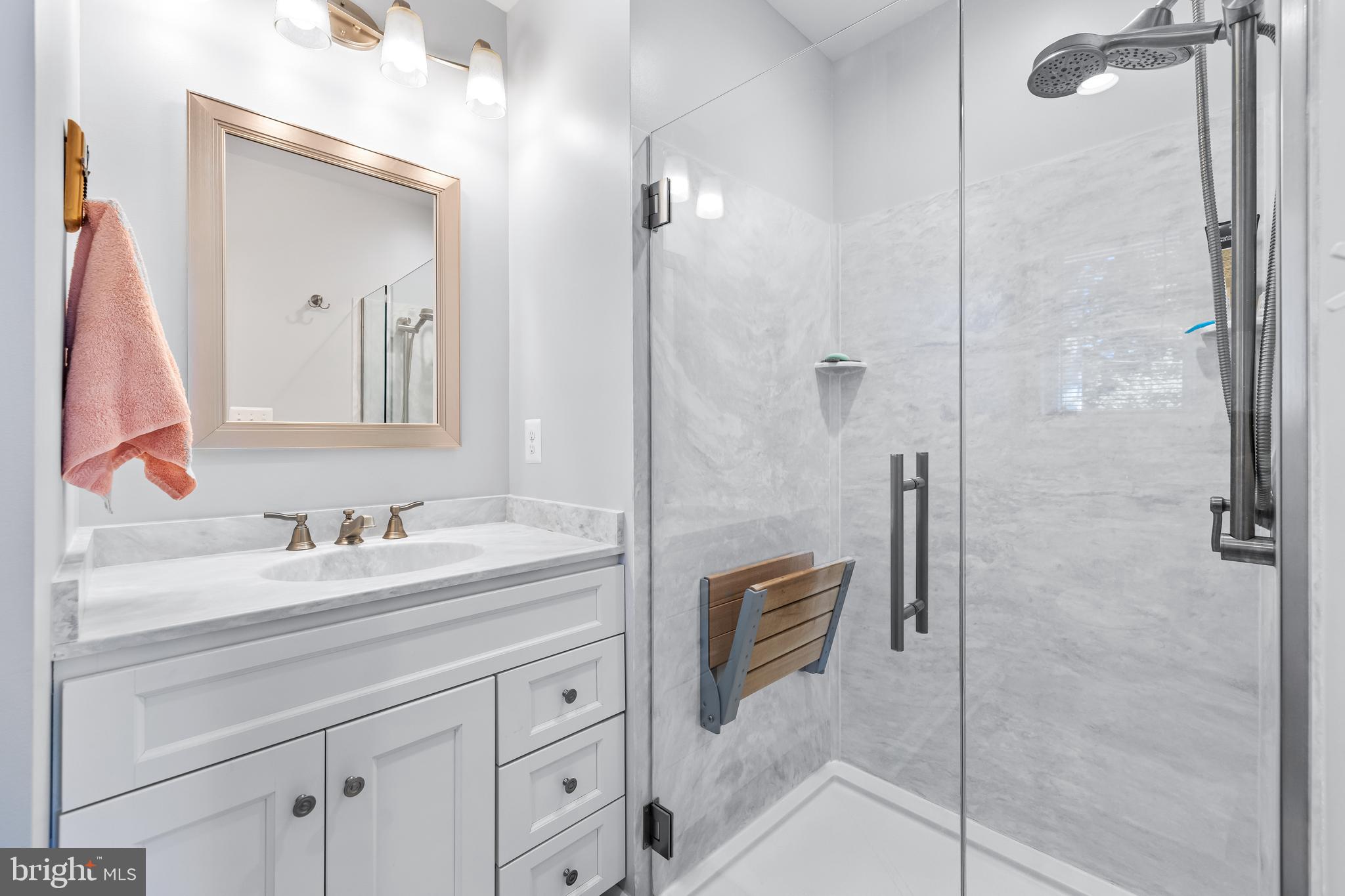 DUN ROVIN - Residential