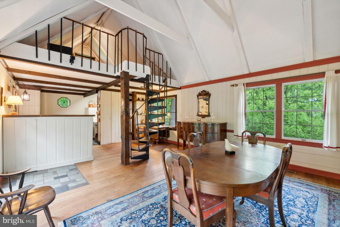 PILGRIMS REST - Residential