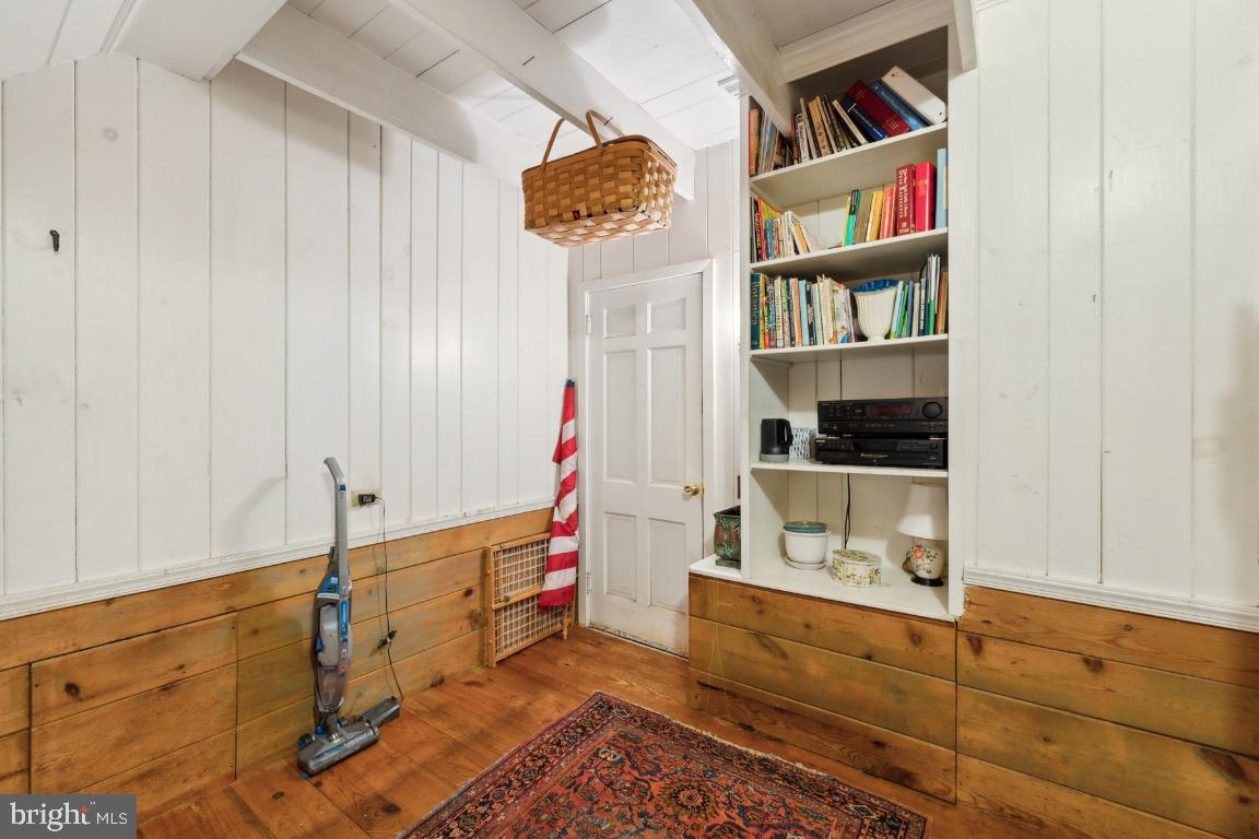 PILGRIMS REST - Residential