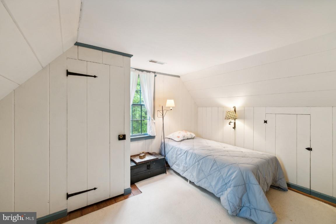 PILGRIMS REST - Residential