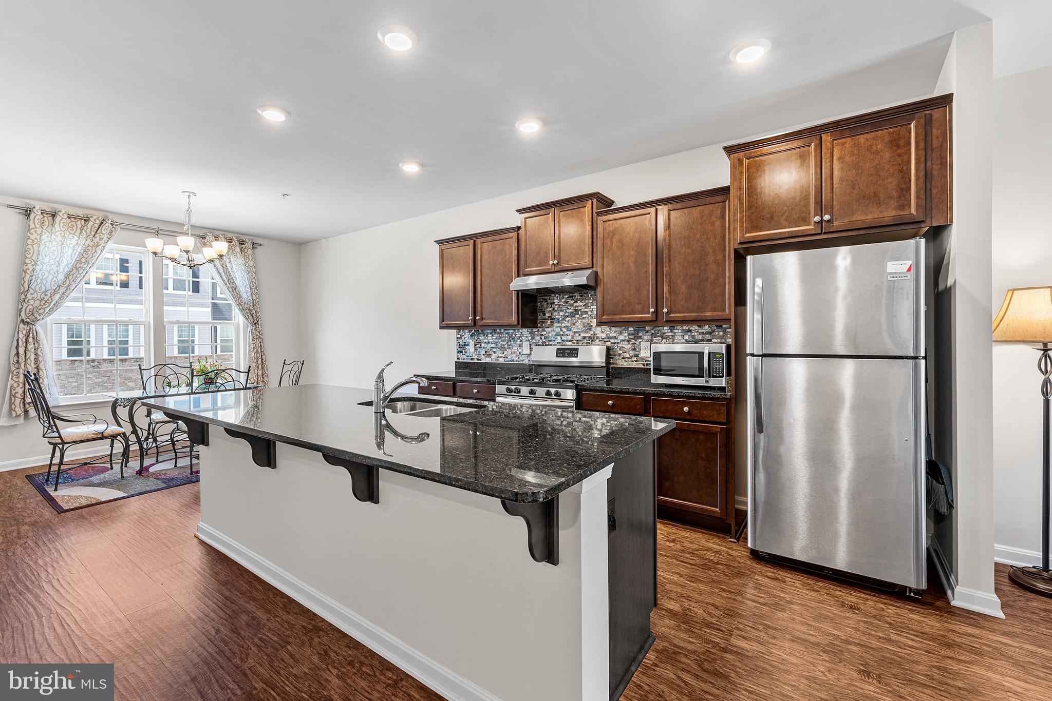 SEVERN MEADOWS - Residential