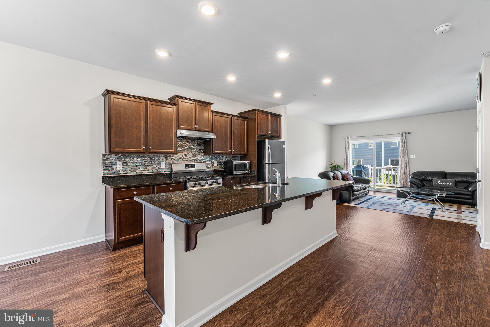 SEVERN MEADOWS - Residential