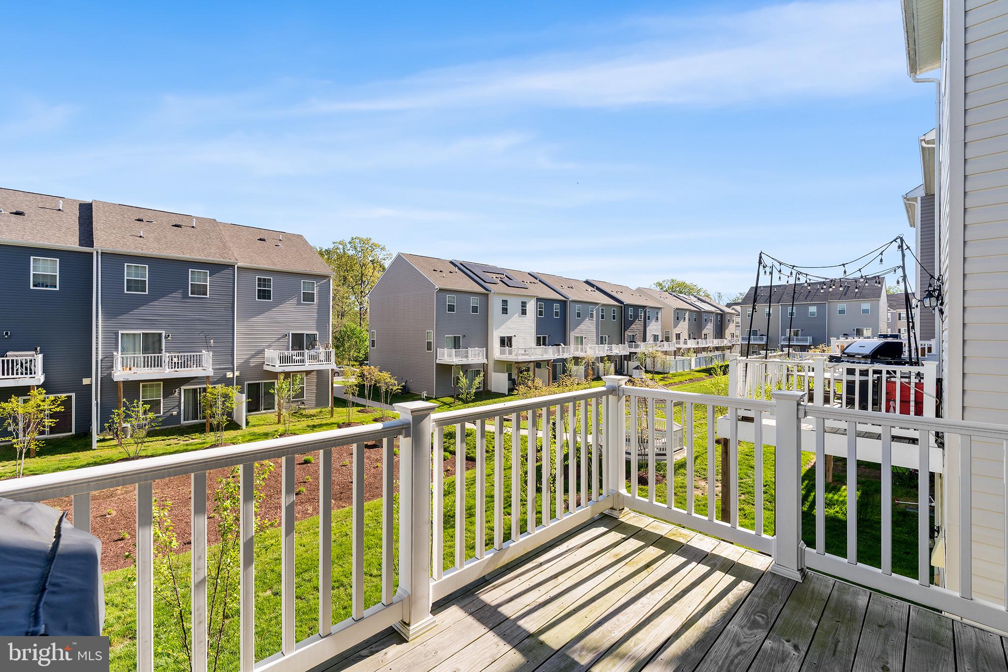 SEVERN MEADOWS - Residential