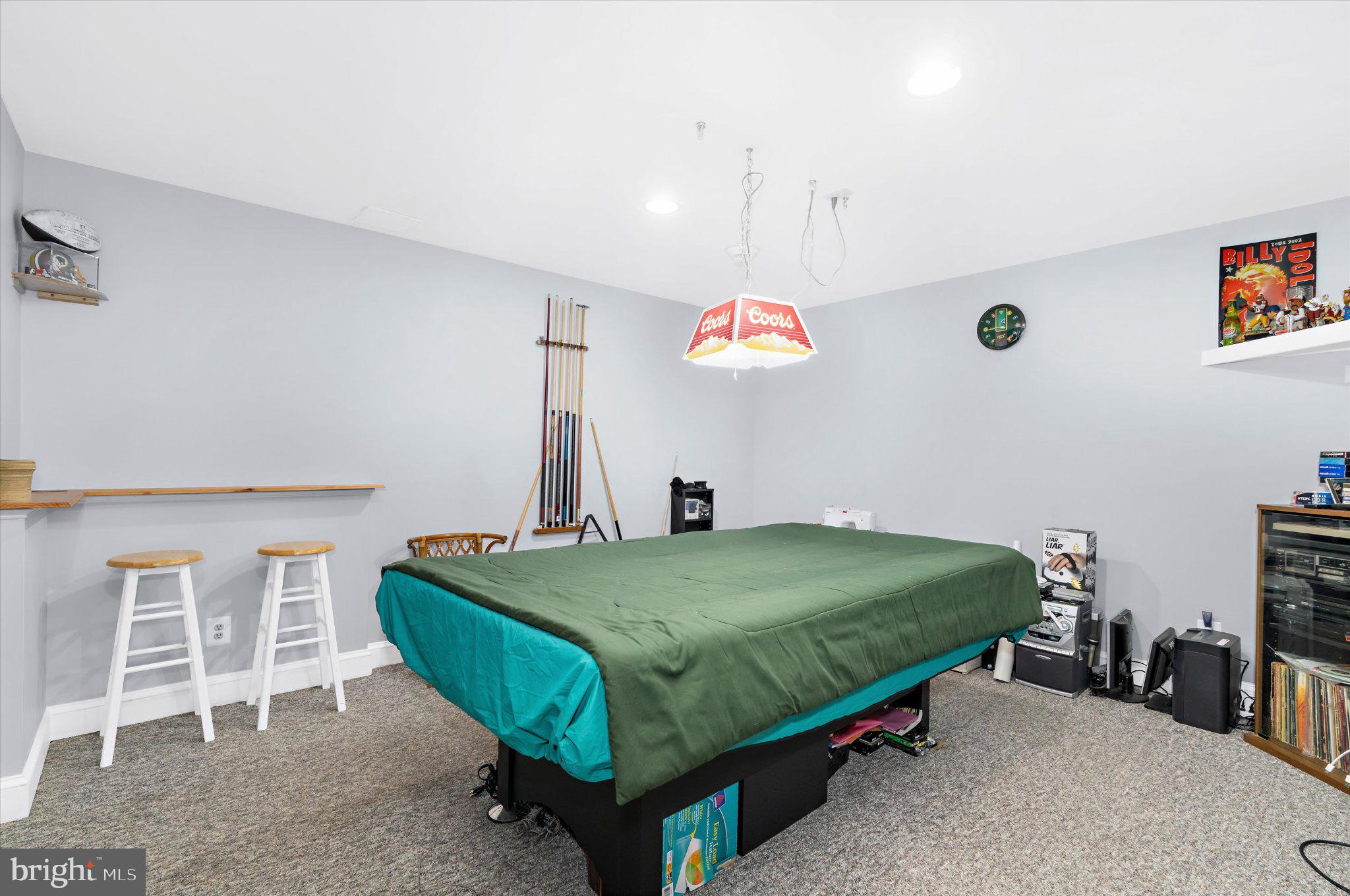 CHESTERFIELD - Residential