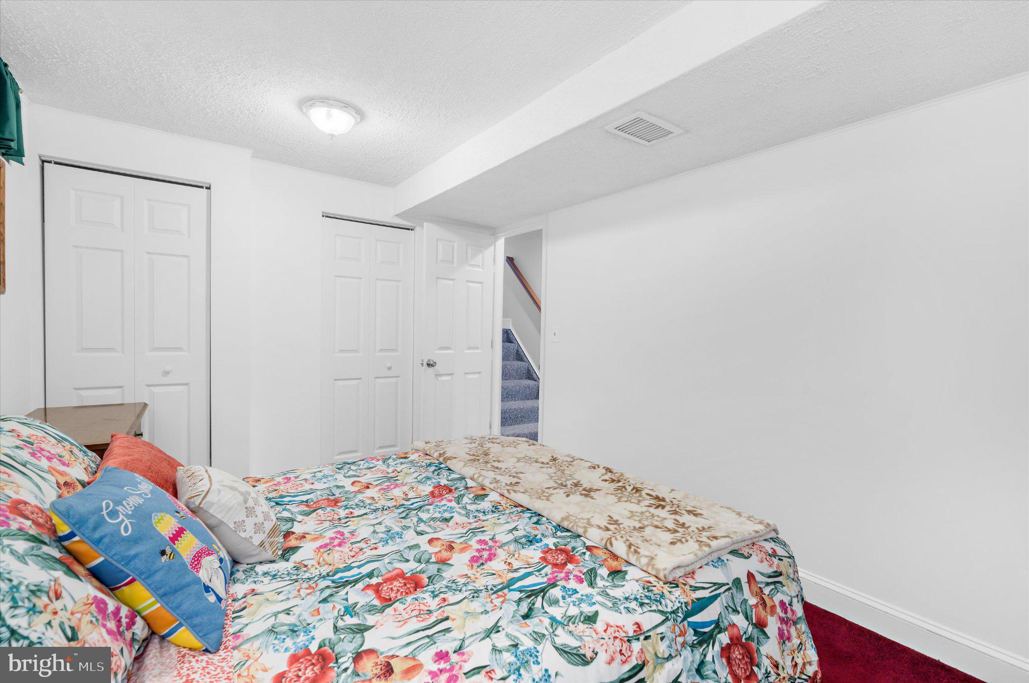 CHESTERFIELD - Residential