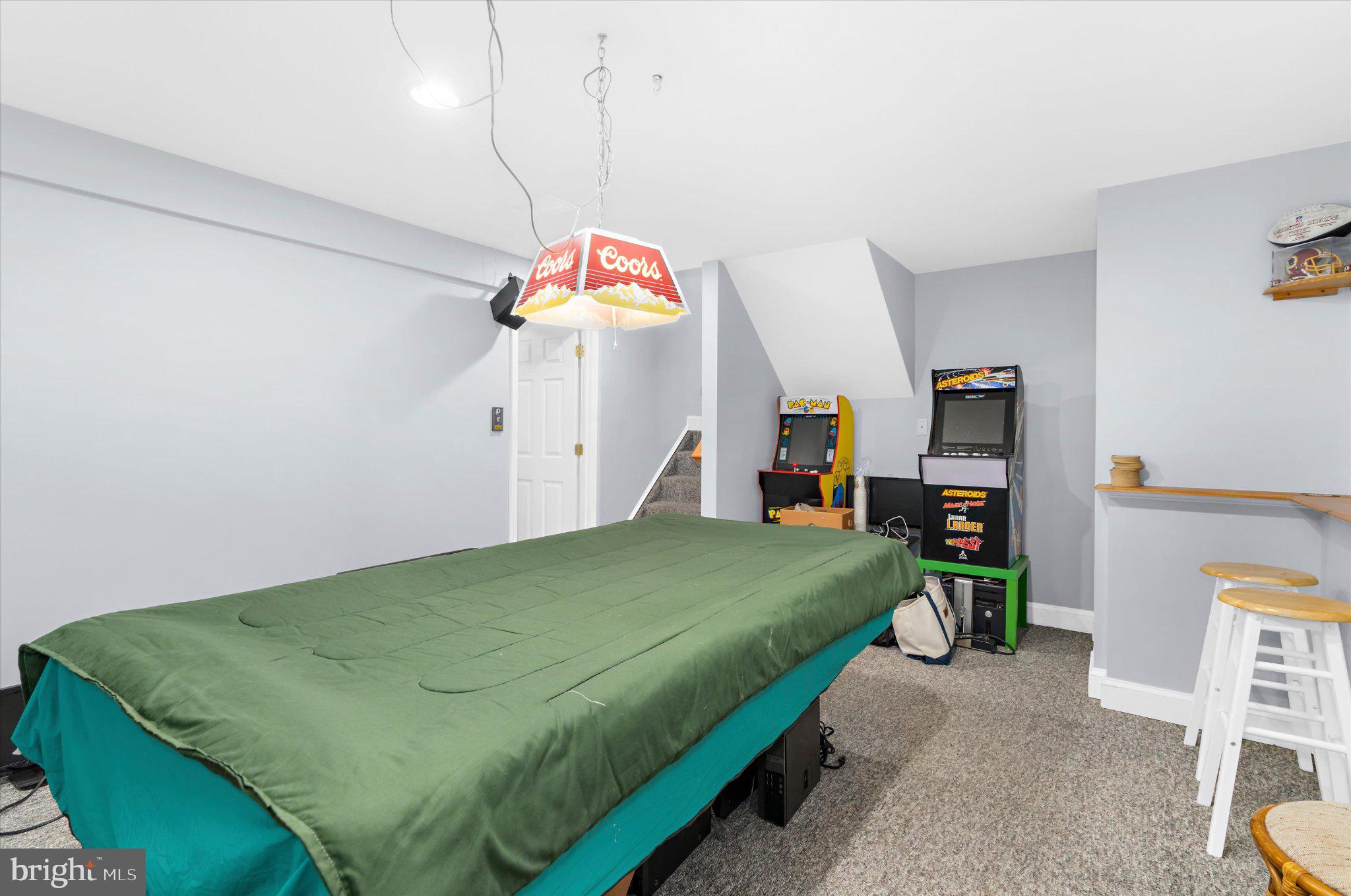 CHESTERFIELD - Residential