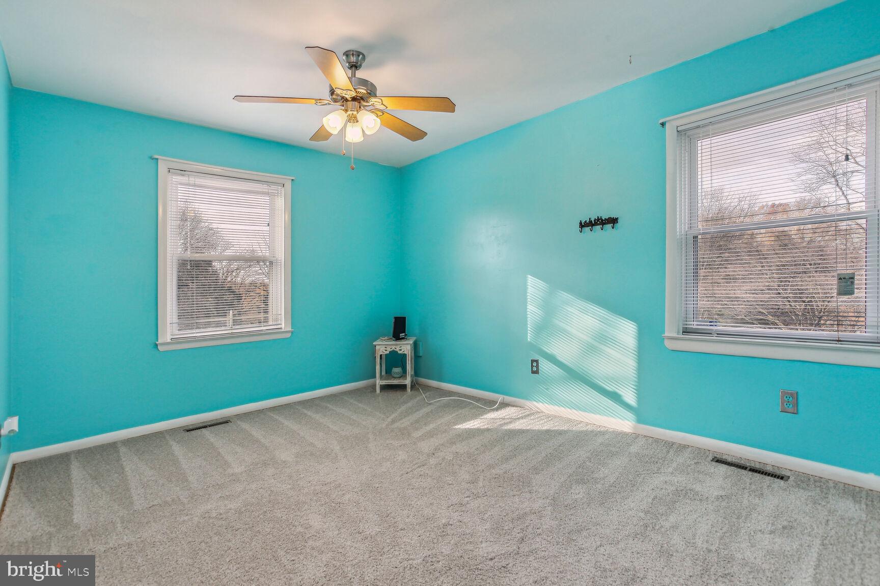 MOUNT HEBRON - Residential