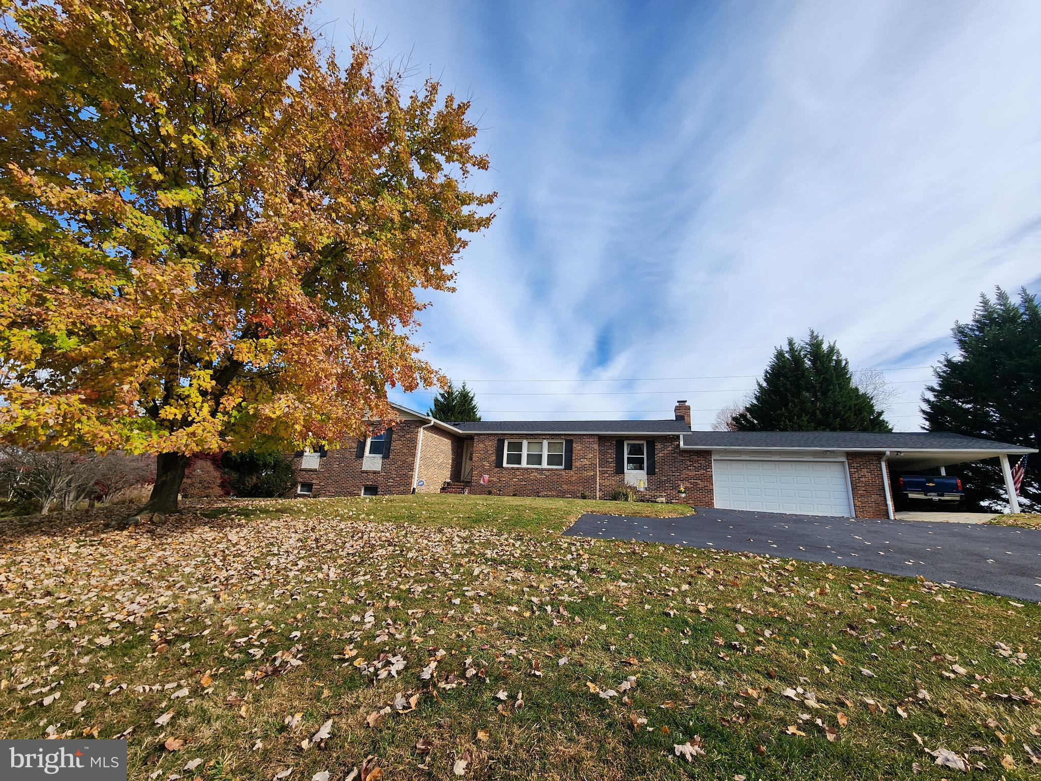 MOUNT HEBRON - Residential