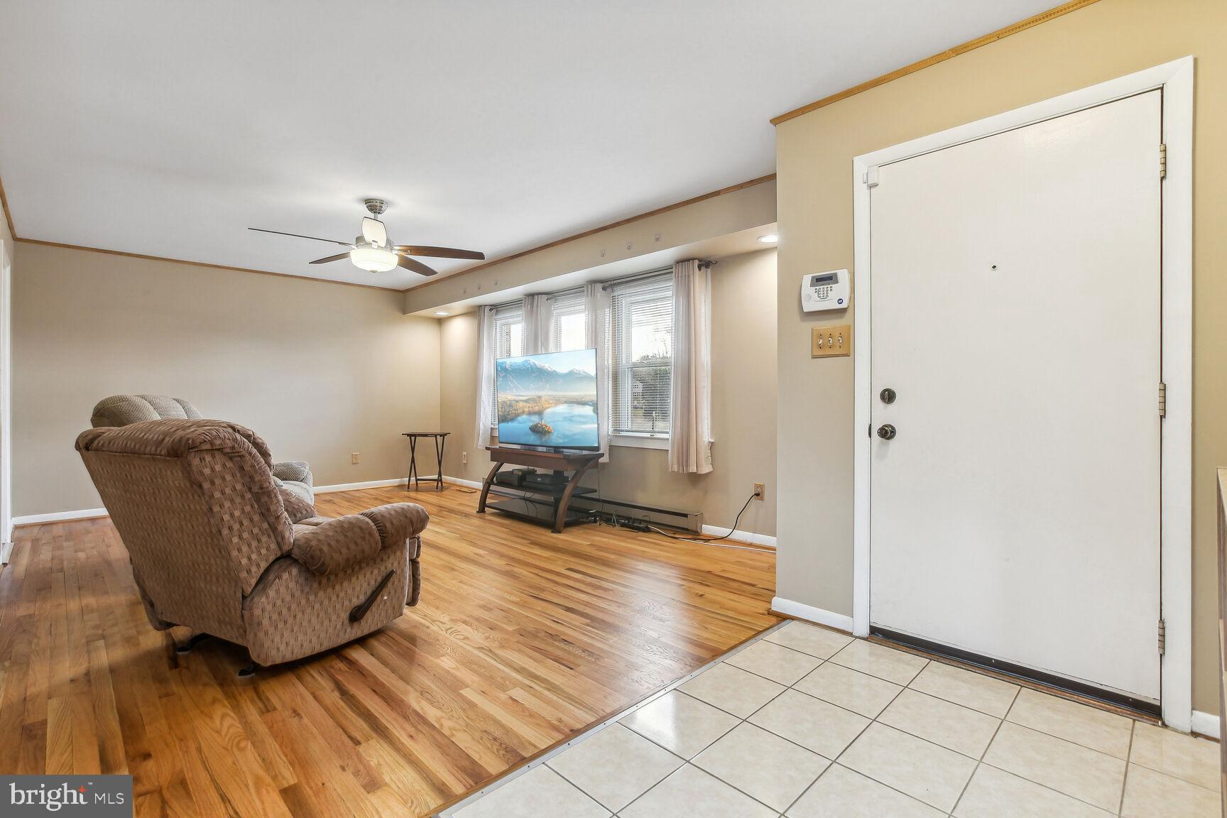 MOUNT HEBRON - Residential