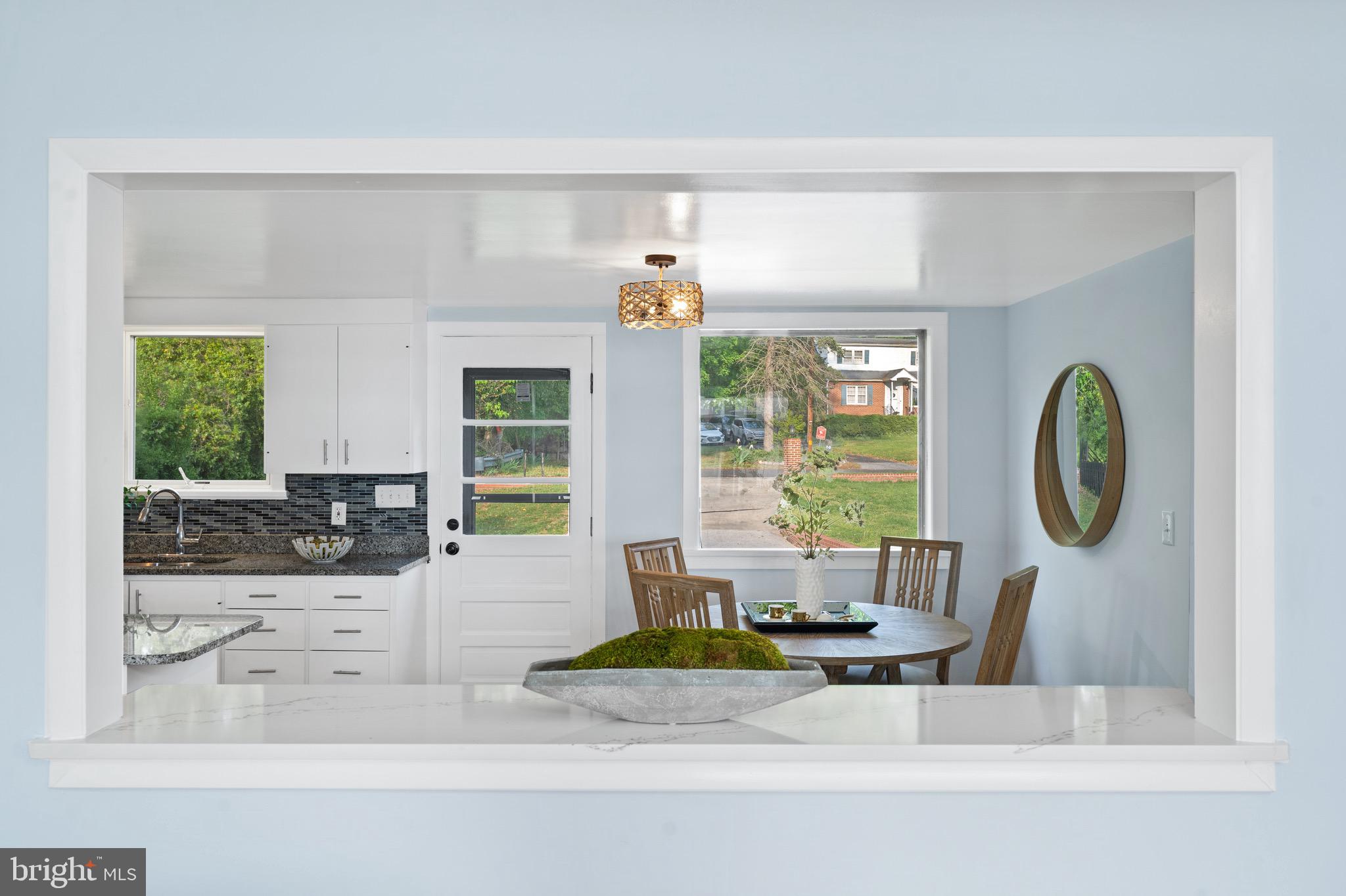 GEORGE THORNE ESTATE - Residential