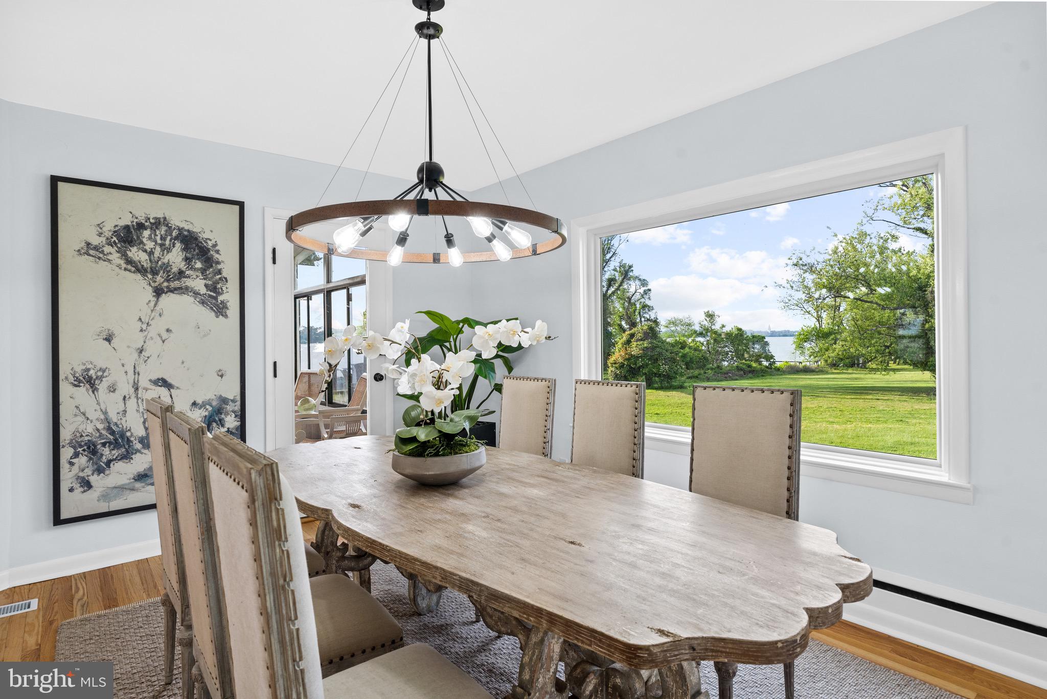 GEORGE THORNE ESTATE - Residential