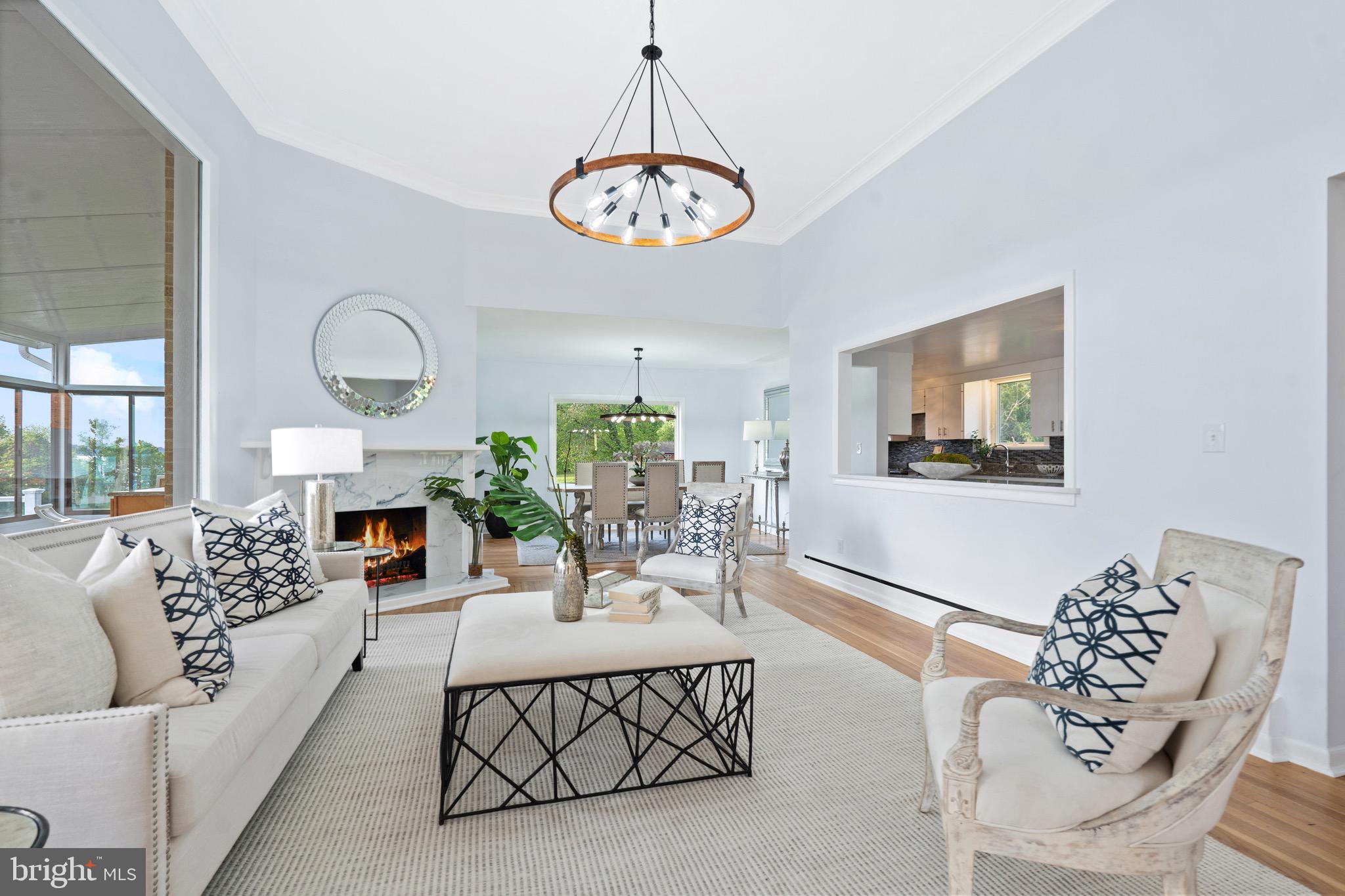 GEORGE THORNE ESTATE - Residential