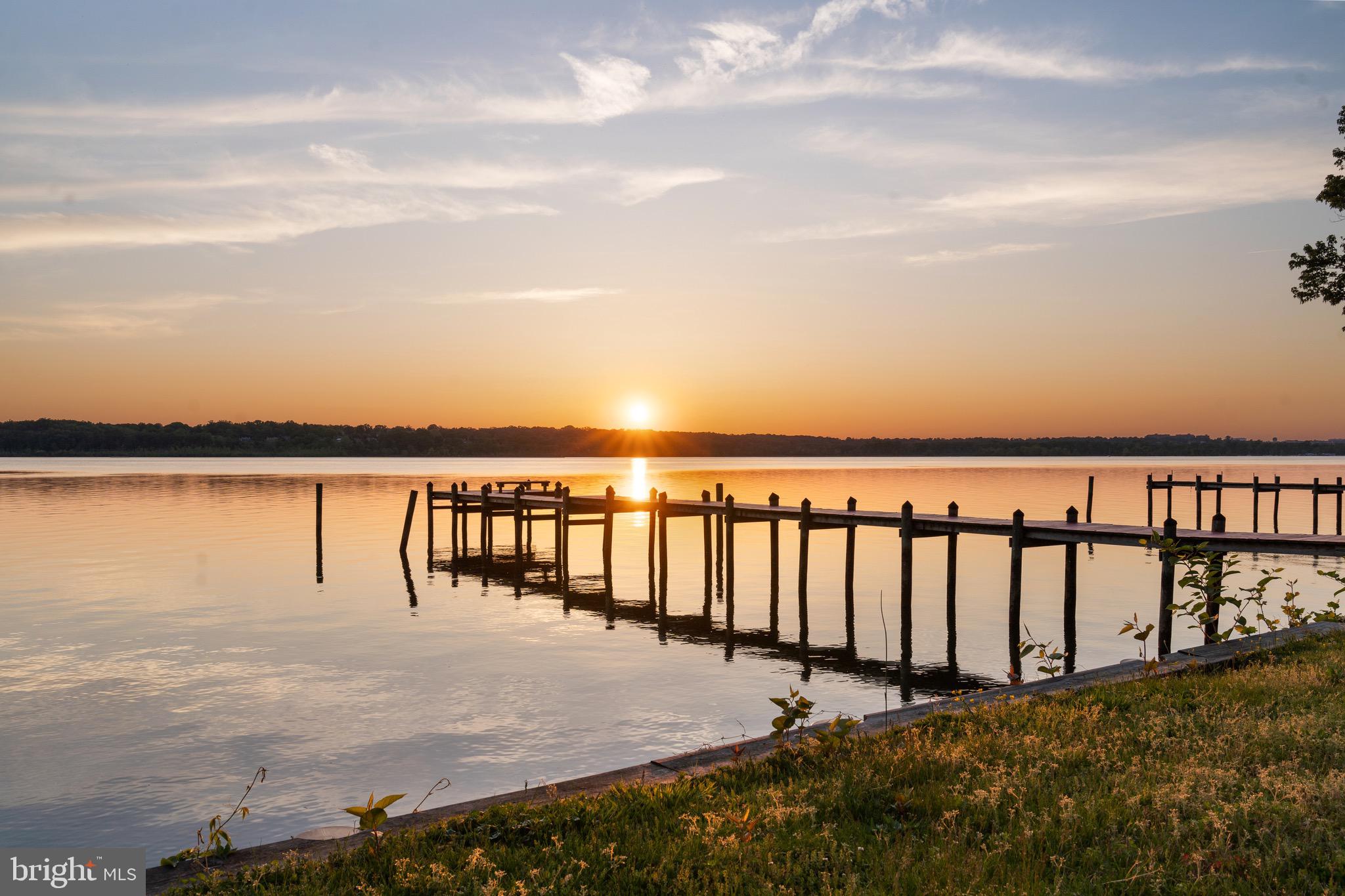 GEORGE THORNE ESTATE - Residential