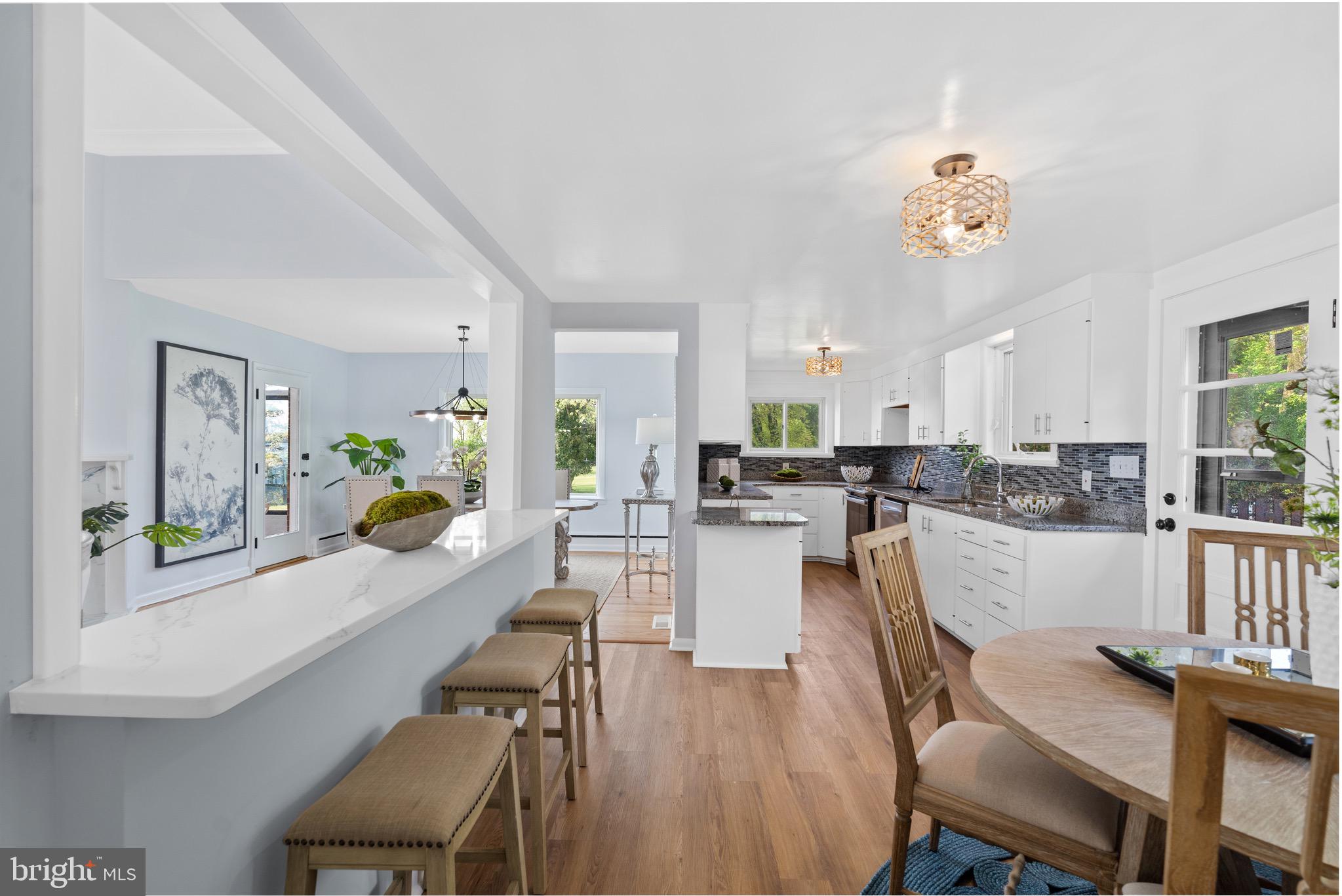 GEORGE THORNE ESTATE - Residential