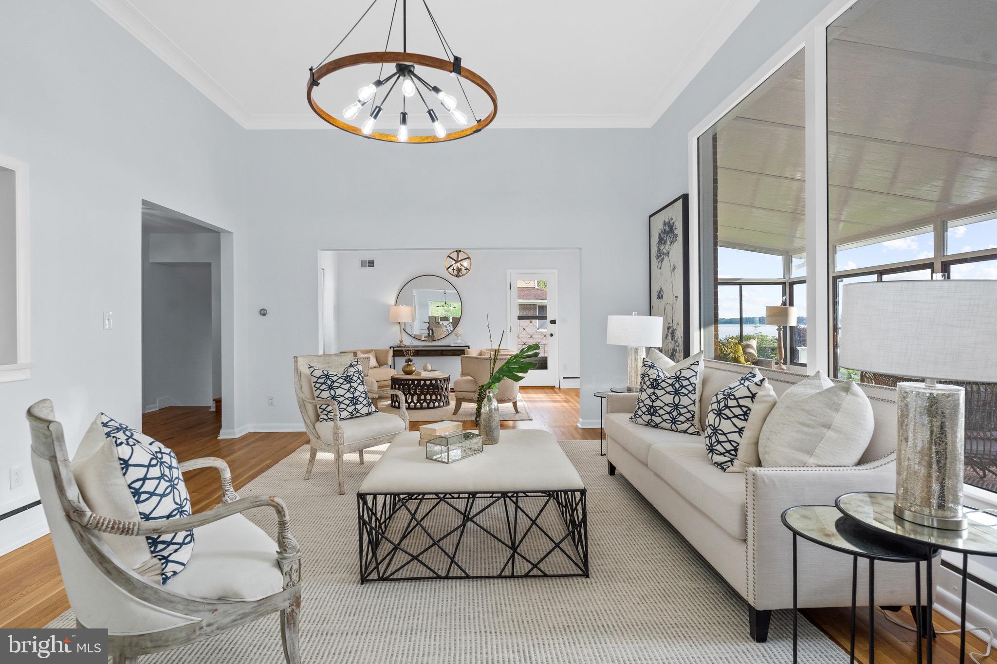 GEORGE THORNE ESTATE - Residential