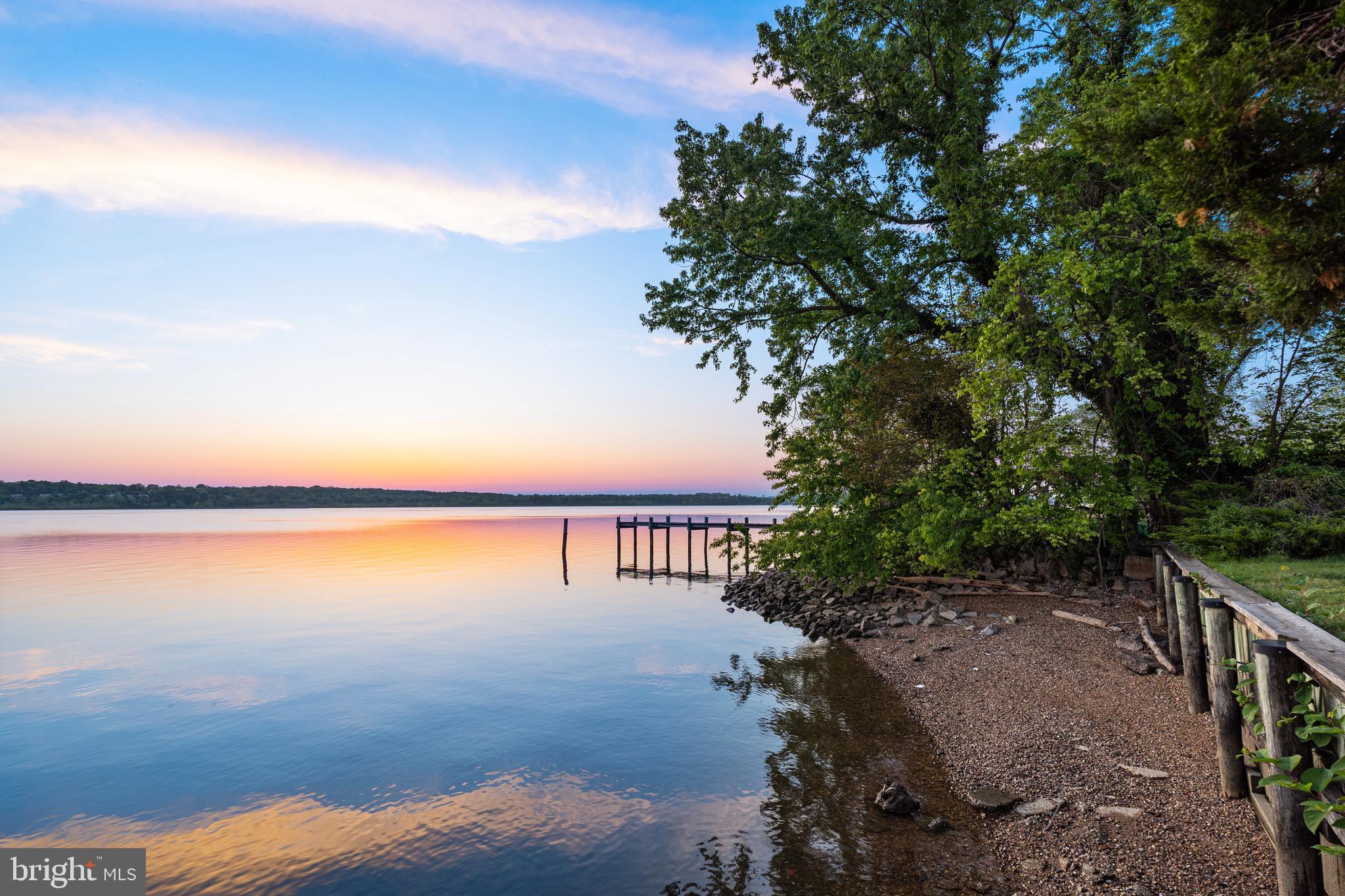 GEORGE THORNE ESTATE - Residential