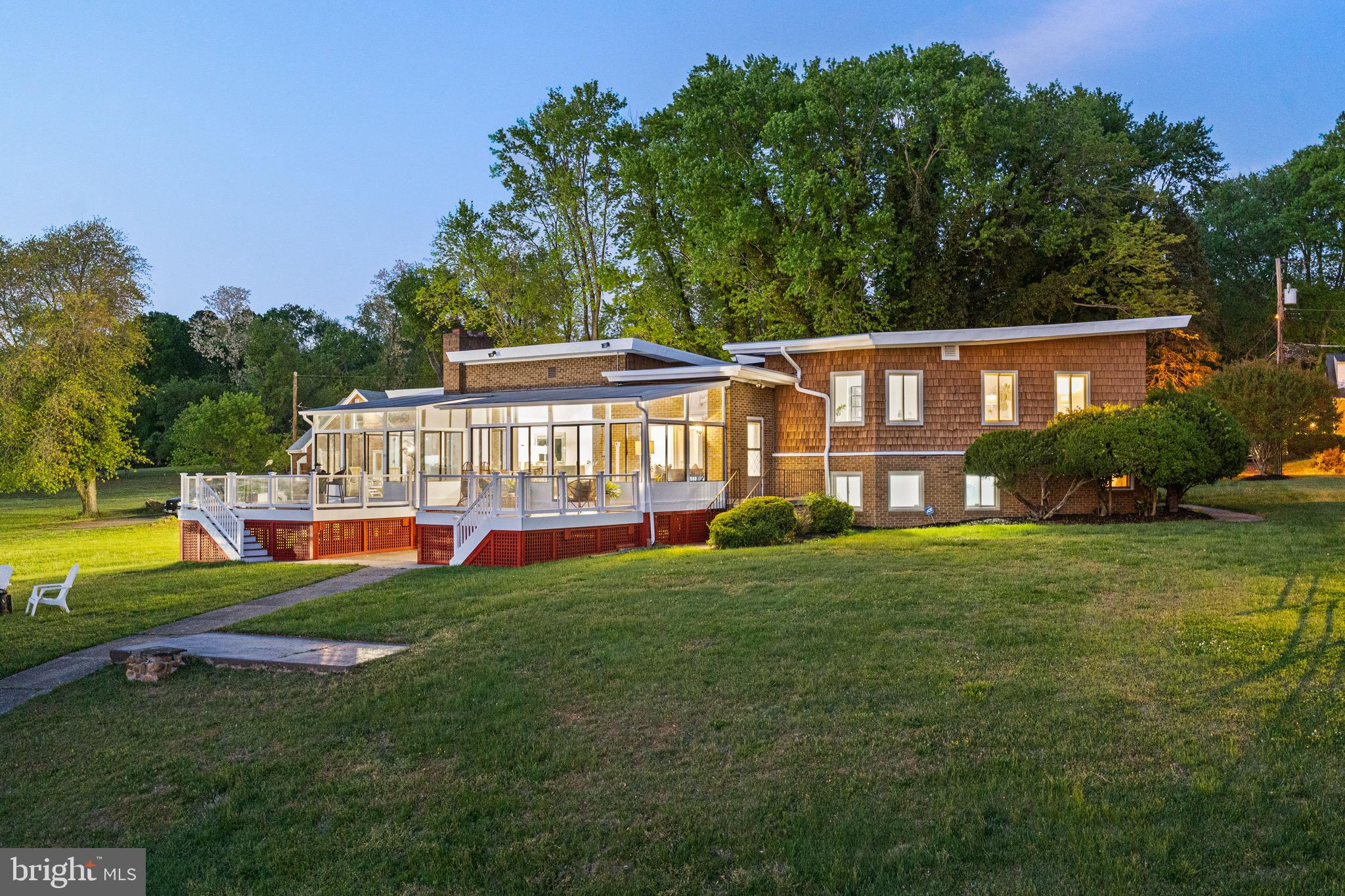 GEORGE THORNE ESTATE - Residential