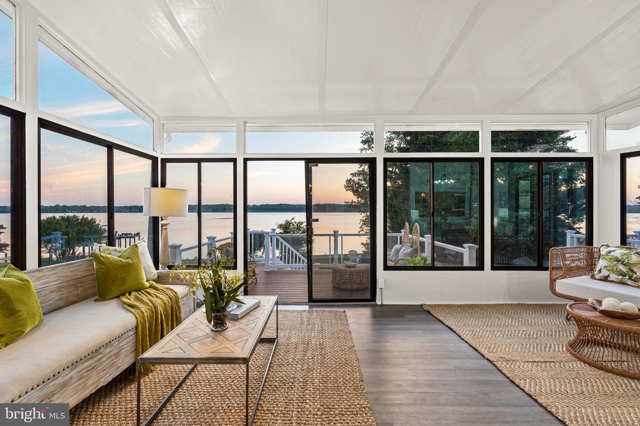 GEORGE THORNE ESTATE - Residential