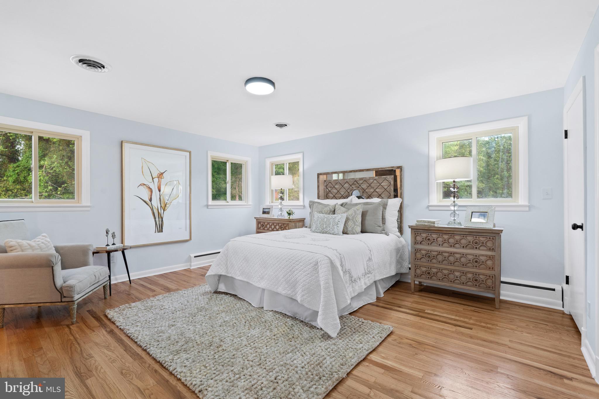 GEORGE THORNE ESTATE - Residential