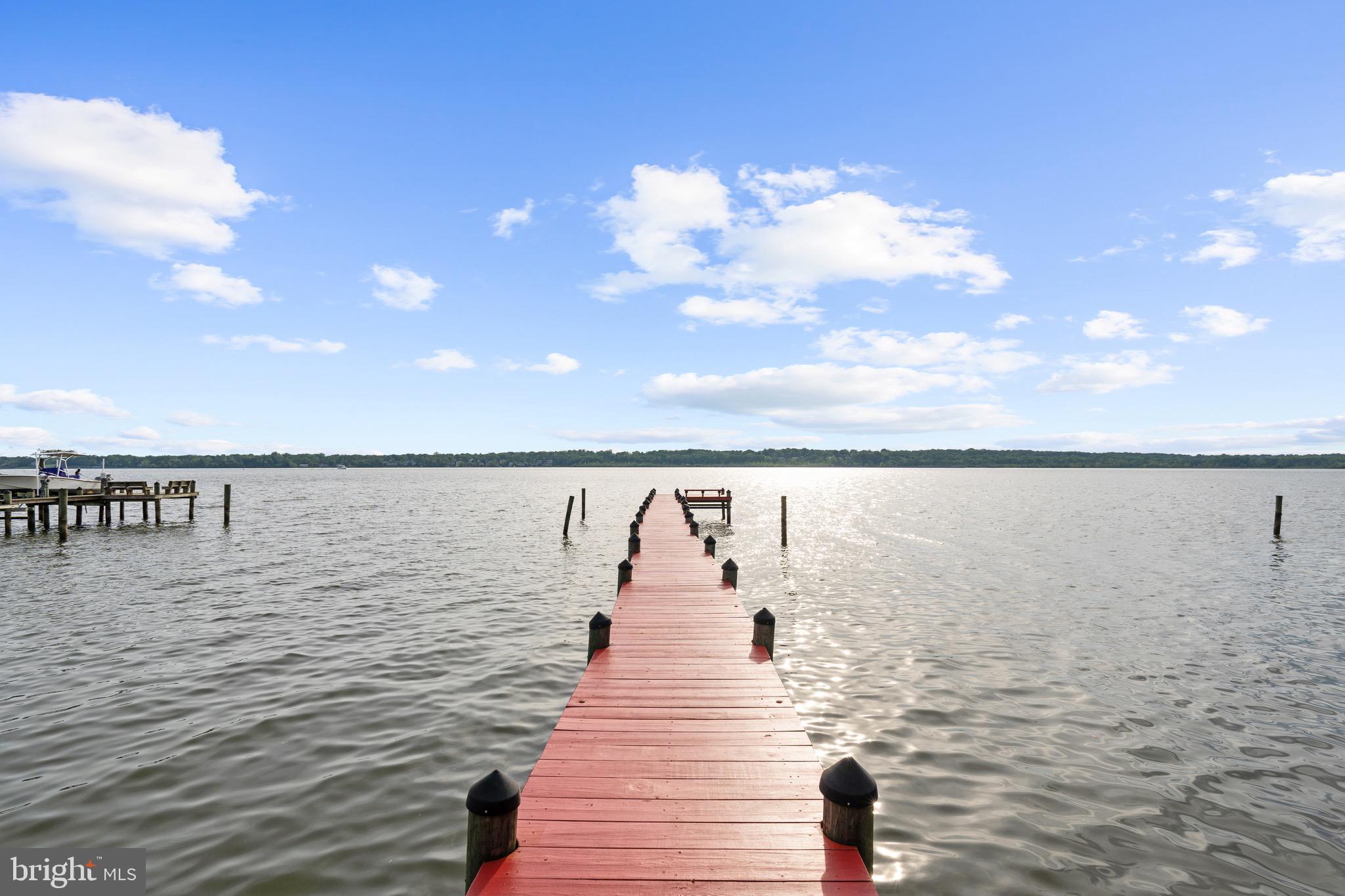 GEORGE THORNE ESTATE - Residential