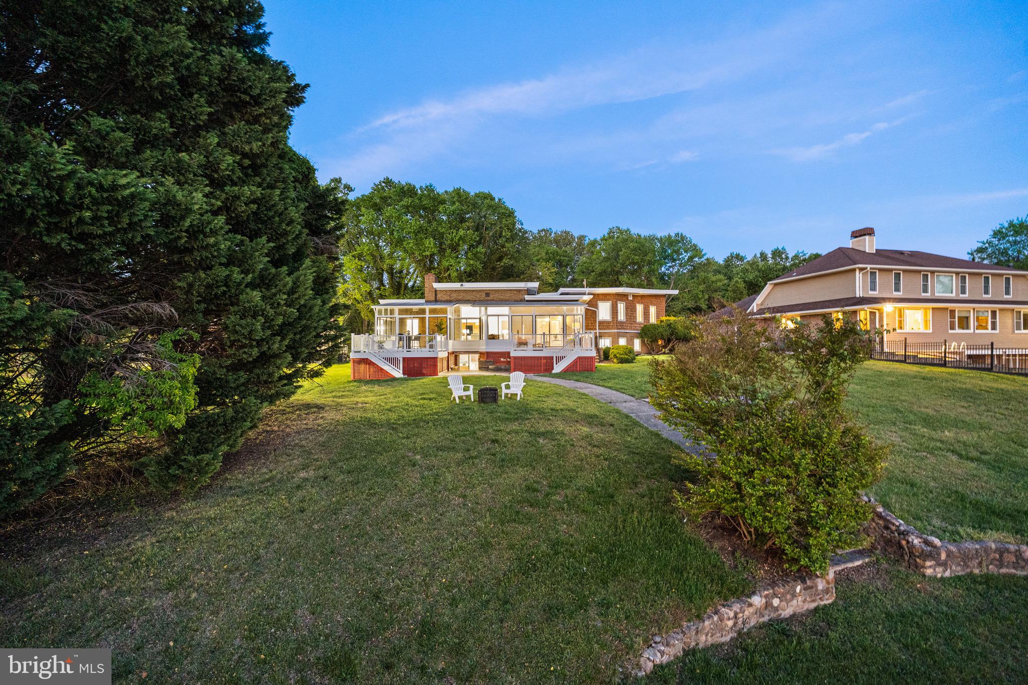 GEORGE THORNE ESTATE - Residential