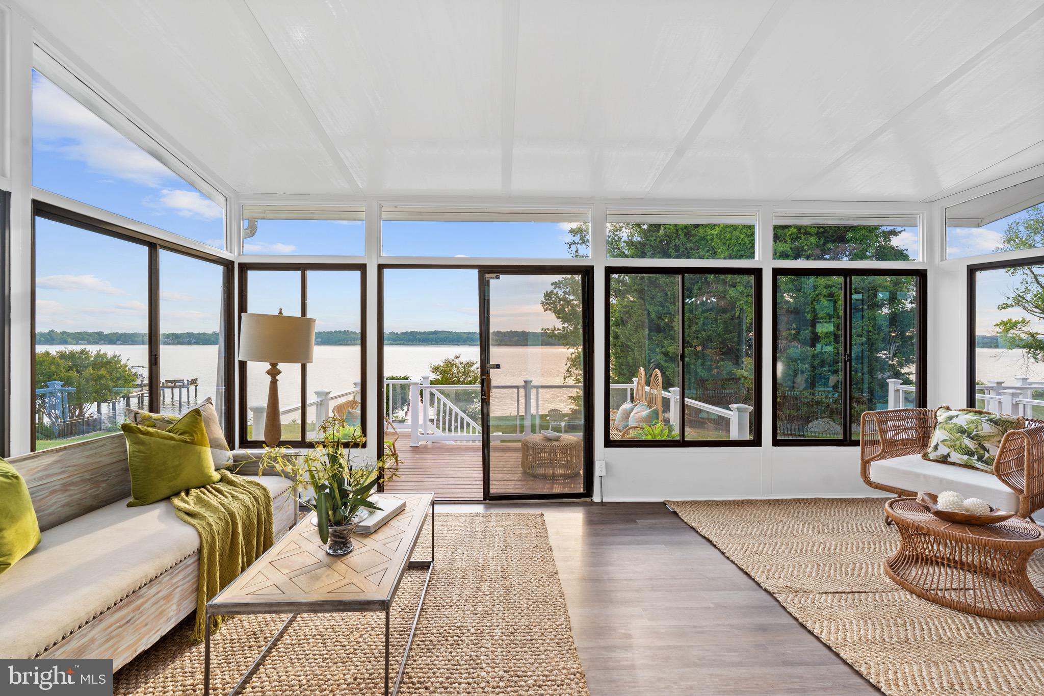 GEORGE THORNE ESTATE - Residential