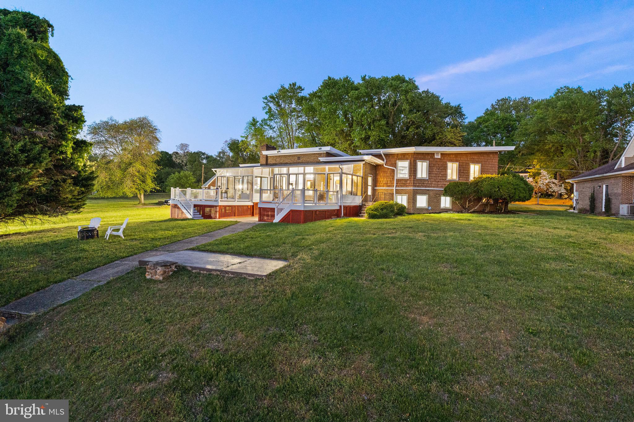 GEORGE THORNE ESTATE - Residential