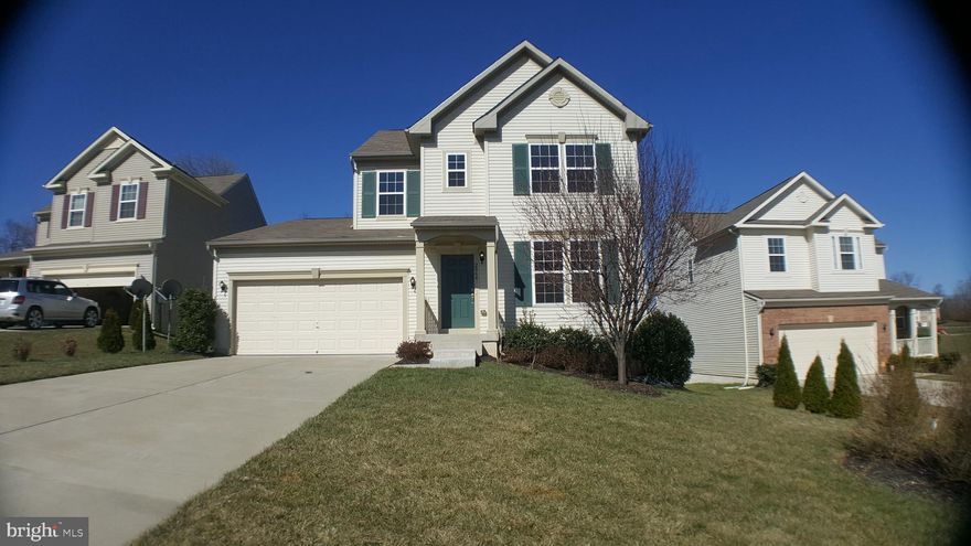 Available June 1!! Colonial Home located in Acorn Heights. Home features a chef's kitchen with island, granite counter tops, walk in pantry. Family room with gas fireplace. 1 bedroom on main level along with a full bath. 3 bedrooms and 2 full baths on 2nd level. Partially finished, walk out basement with large recreation room. Master bedroom with soaking tub, separate shower and walk in closet. Two Car attached garage. Home is located at the end of Cul-de-sac. Community offers playground and walking trails. NO PETS