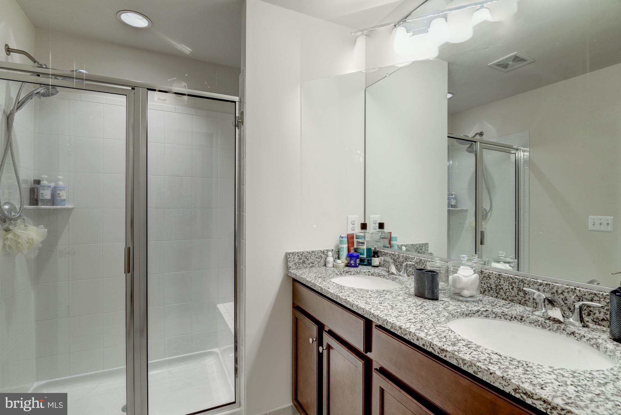 FIELDSTONE - Residential Lease