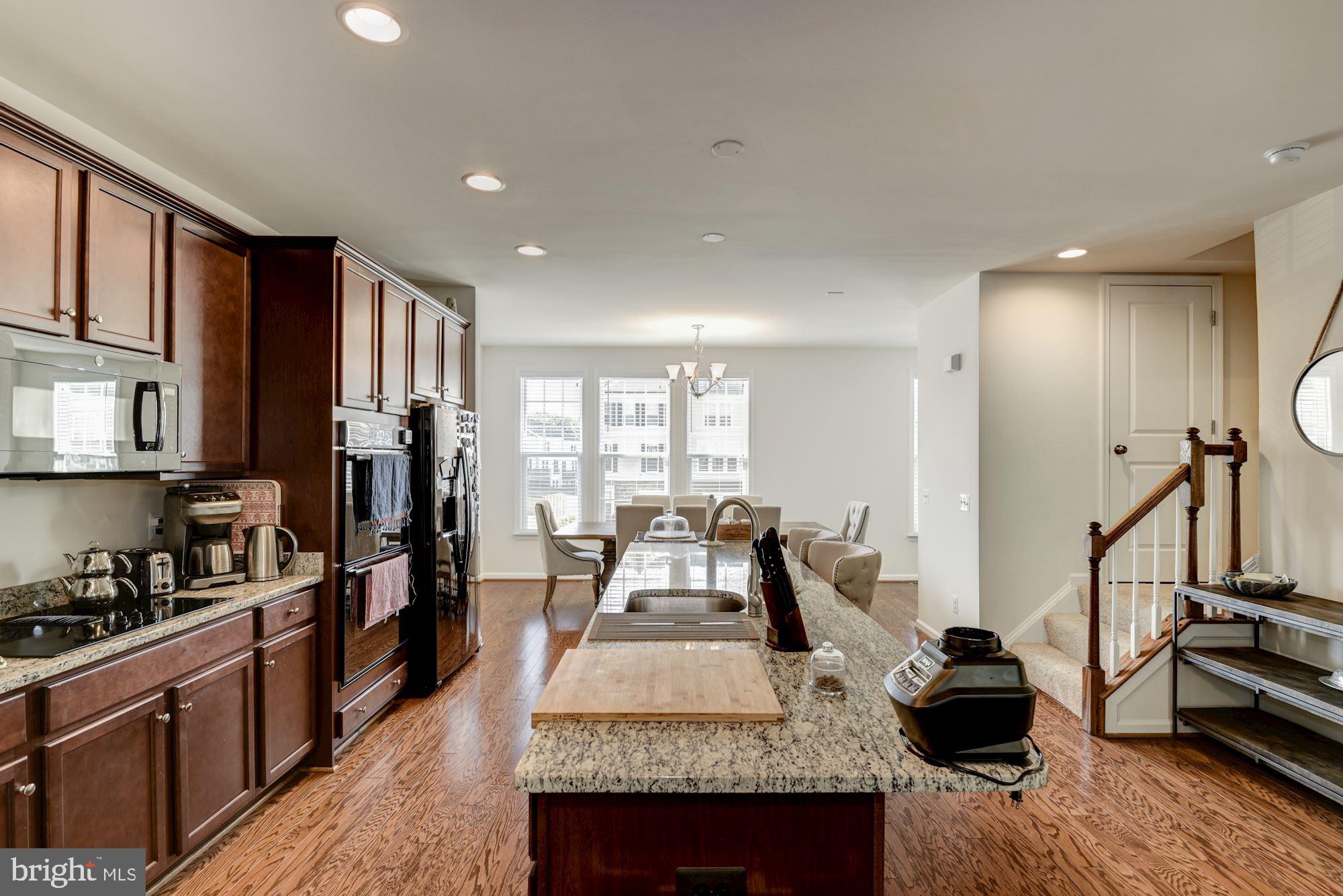 FIELDSTONE - Residential Lease