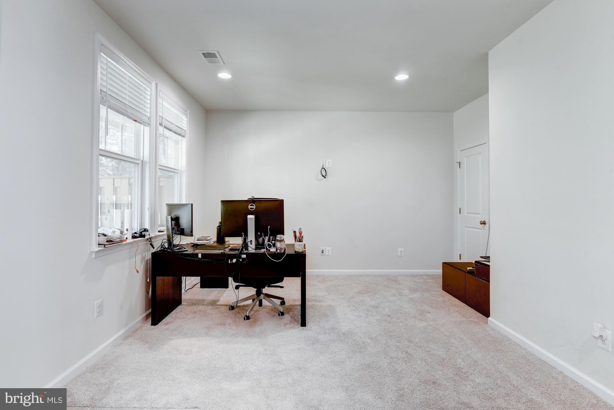 FIELDSTONE - Residential Lease