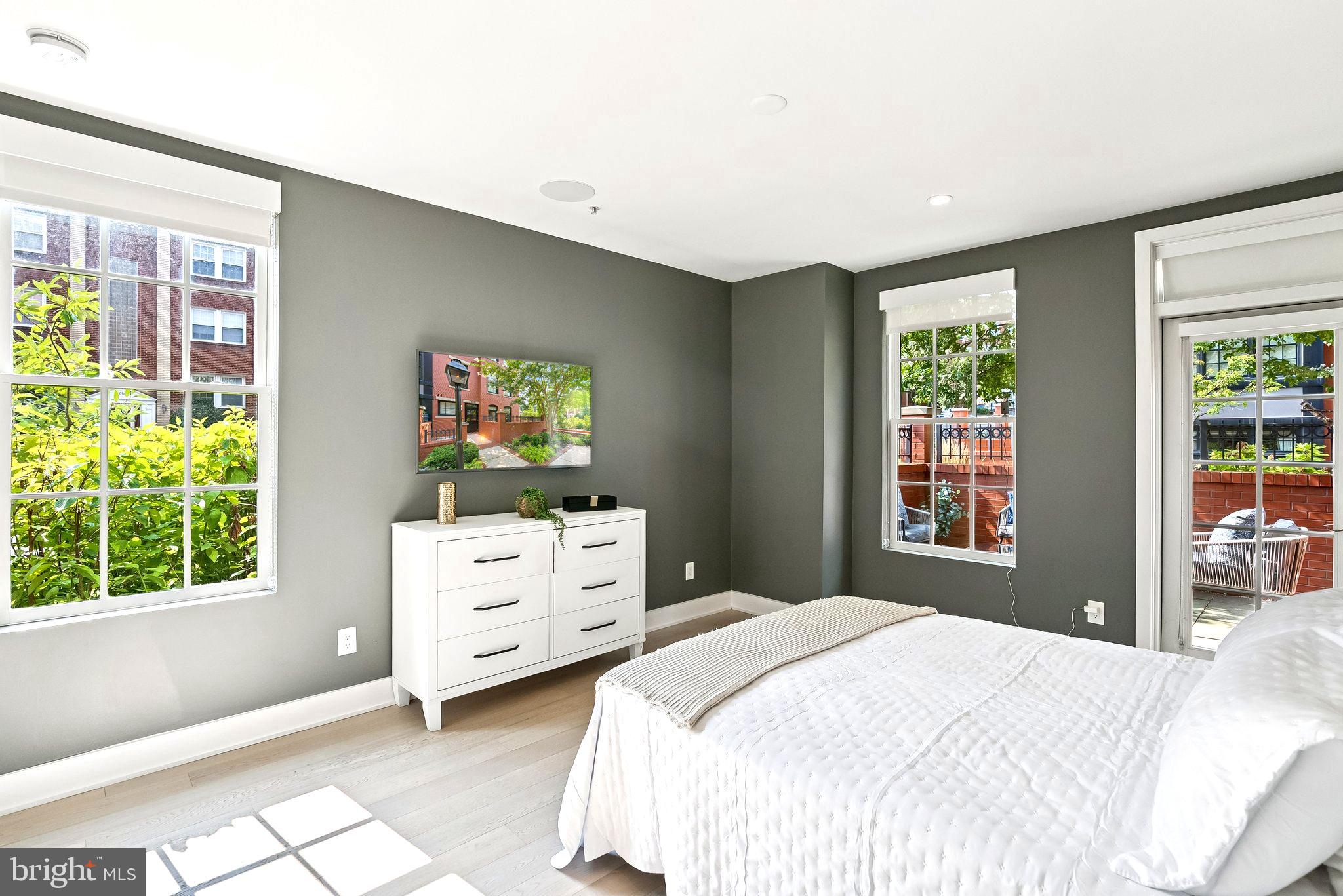 1701 16TH STREET N 352