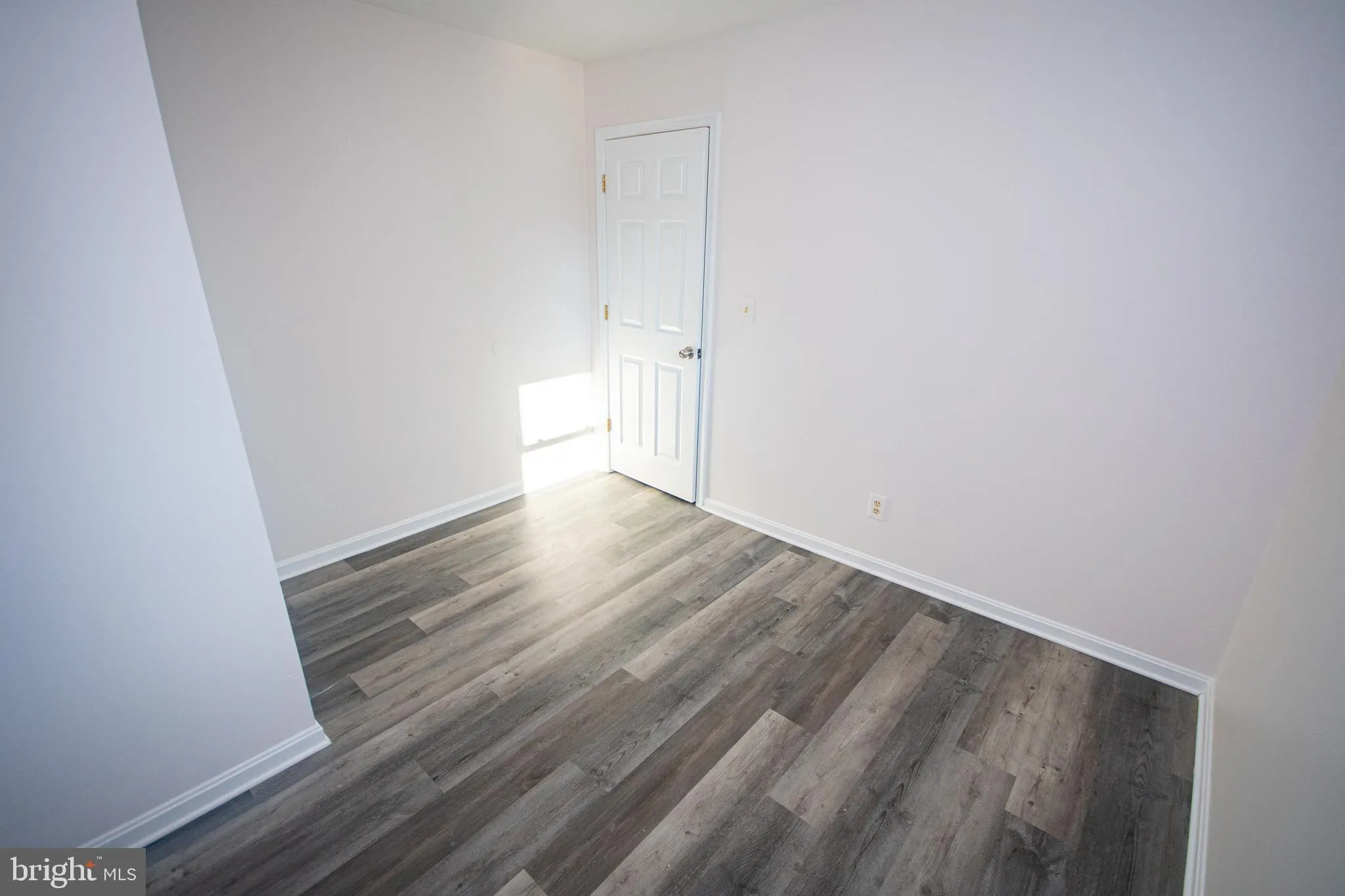 Stafford, Virginia 22556, United States, 5 Bedrooms Bedrooms, ,3 BathroomsBathrooms,Residential,Contingent,29877