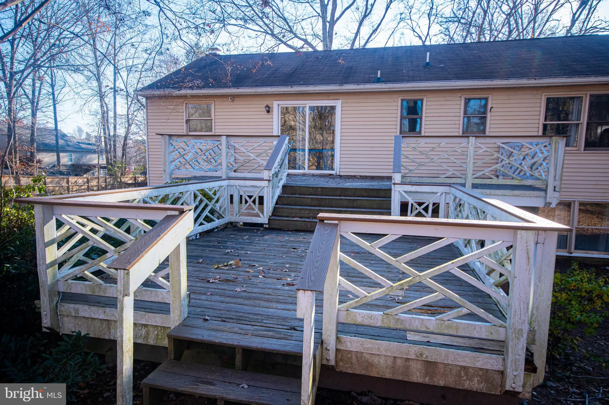 Stafford, Virginia 22556, United States, 5 Bedrooms Bedrooms, ,3 BathroomsBathrooms,Residential,Contingent,29877