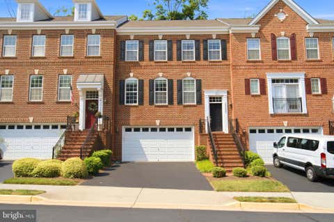 Photo of 20283 Center Brook Square, STERLING, VA 20165 (MLS # VALO2130880)