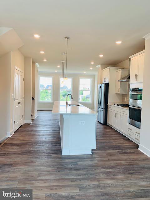 CROWN FARM - Residential