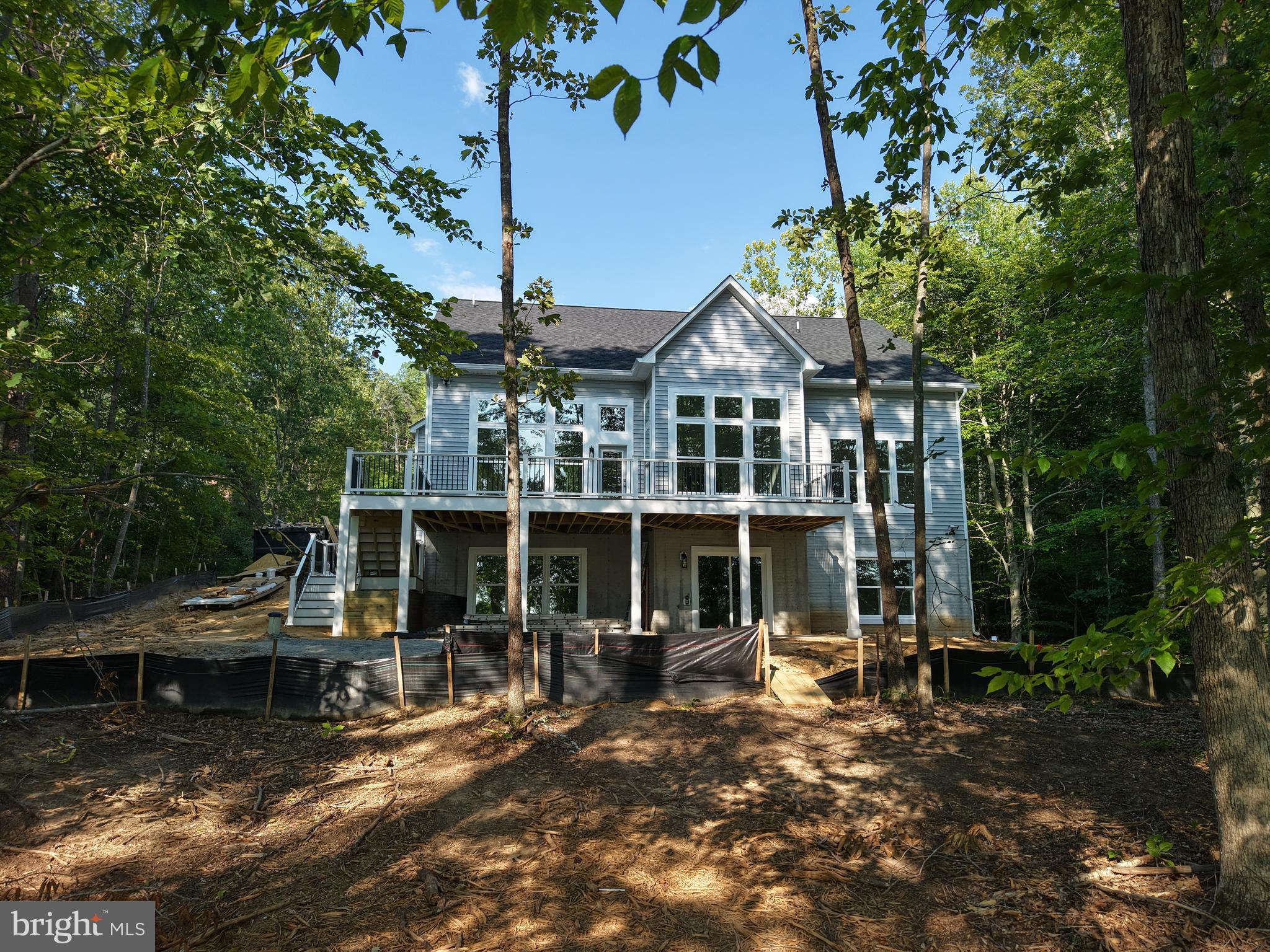 6514 WINSTON LANE